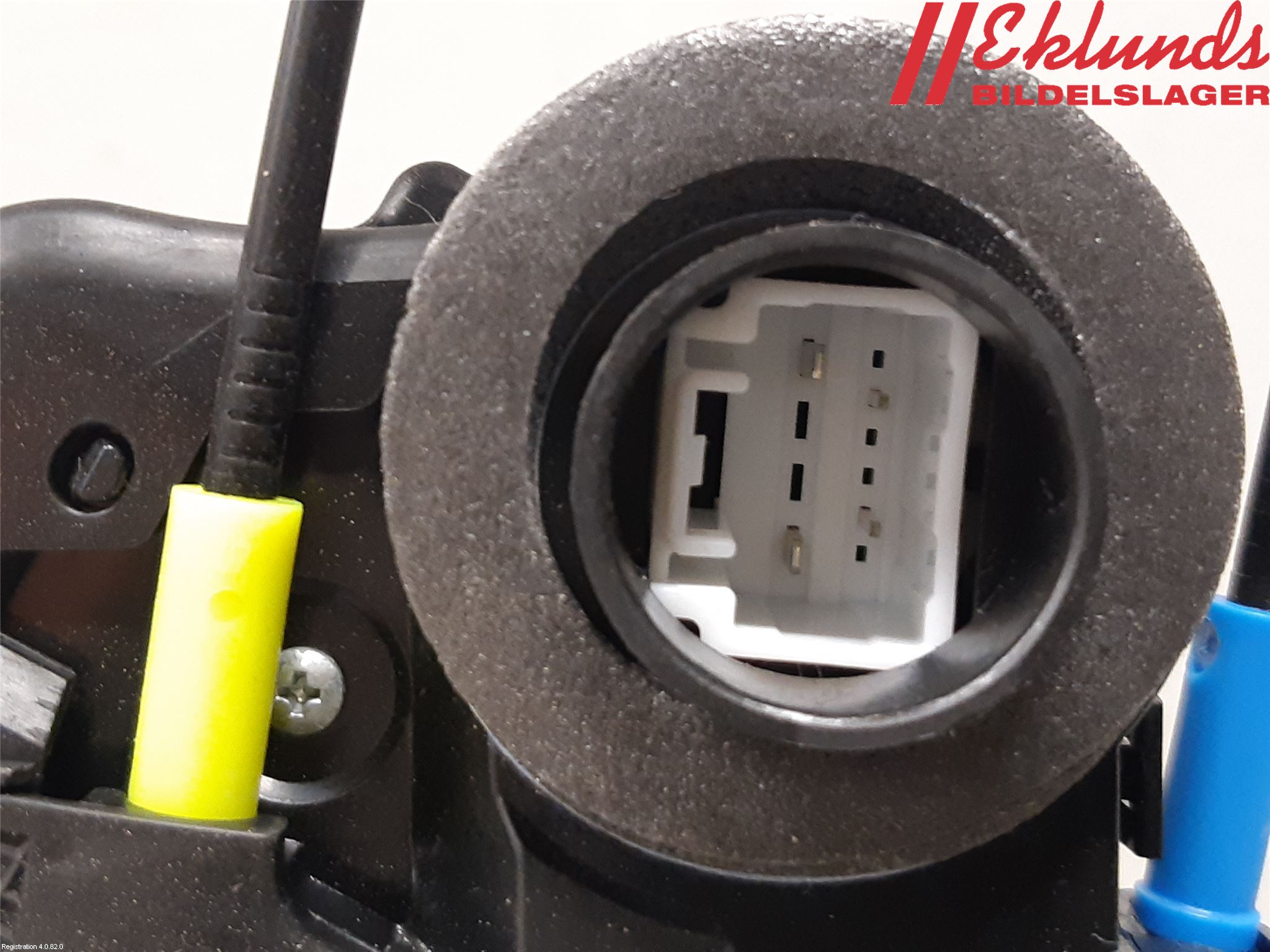 Toyota COROLLA 19- Låskista-Dörrlås