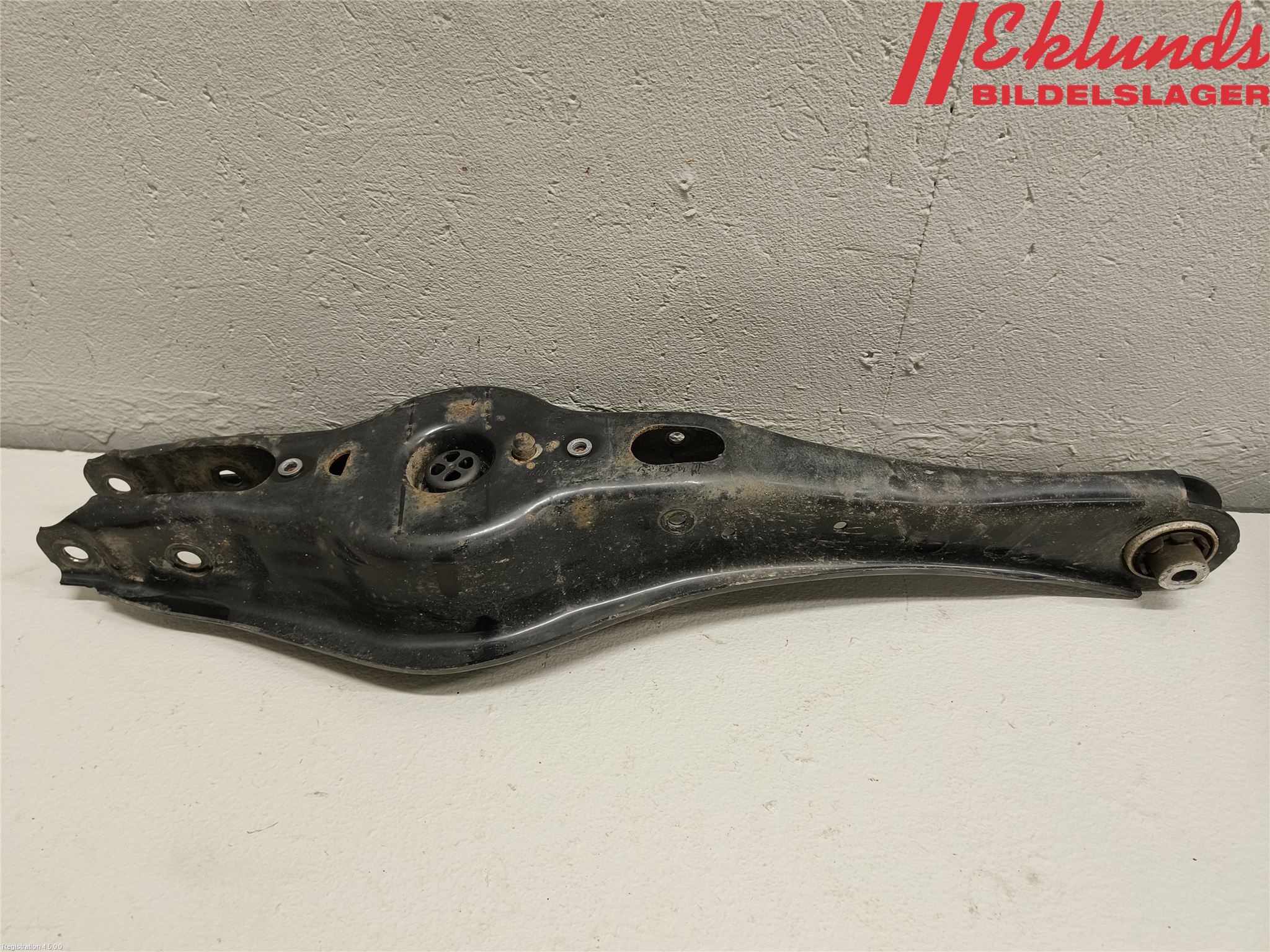 Volkswagen VW PASSAT 20-24 Bärarm Bak Höger