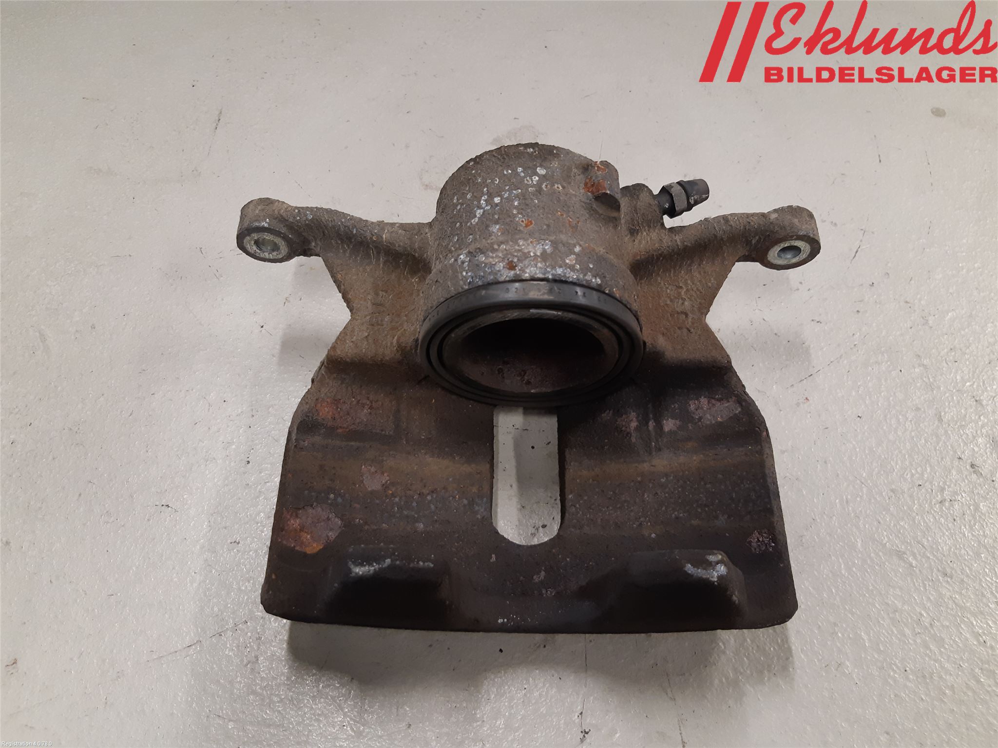 Volkswagen VW TOURAN 16- Bromsok Fram Höger