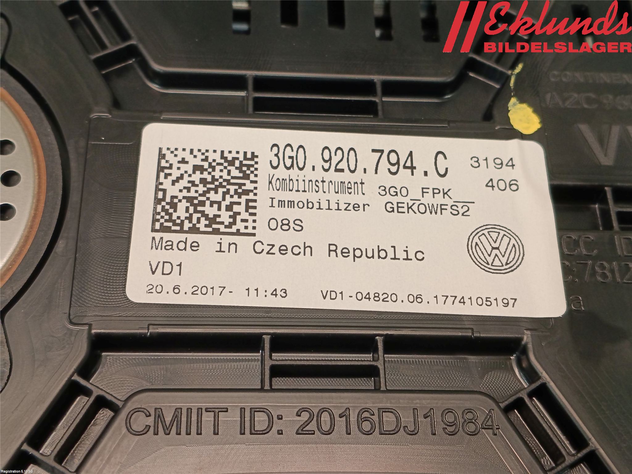 Volkswagen VW PASSAT 15-19 Instrument Komb