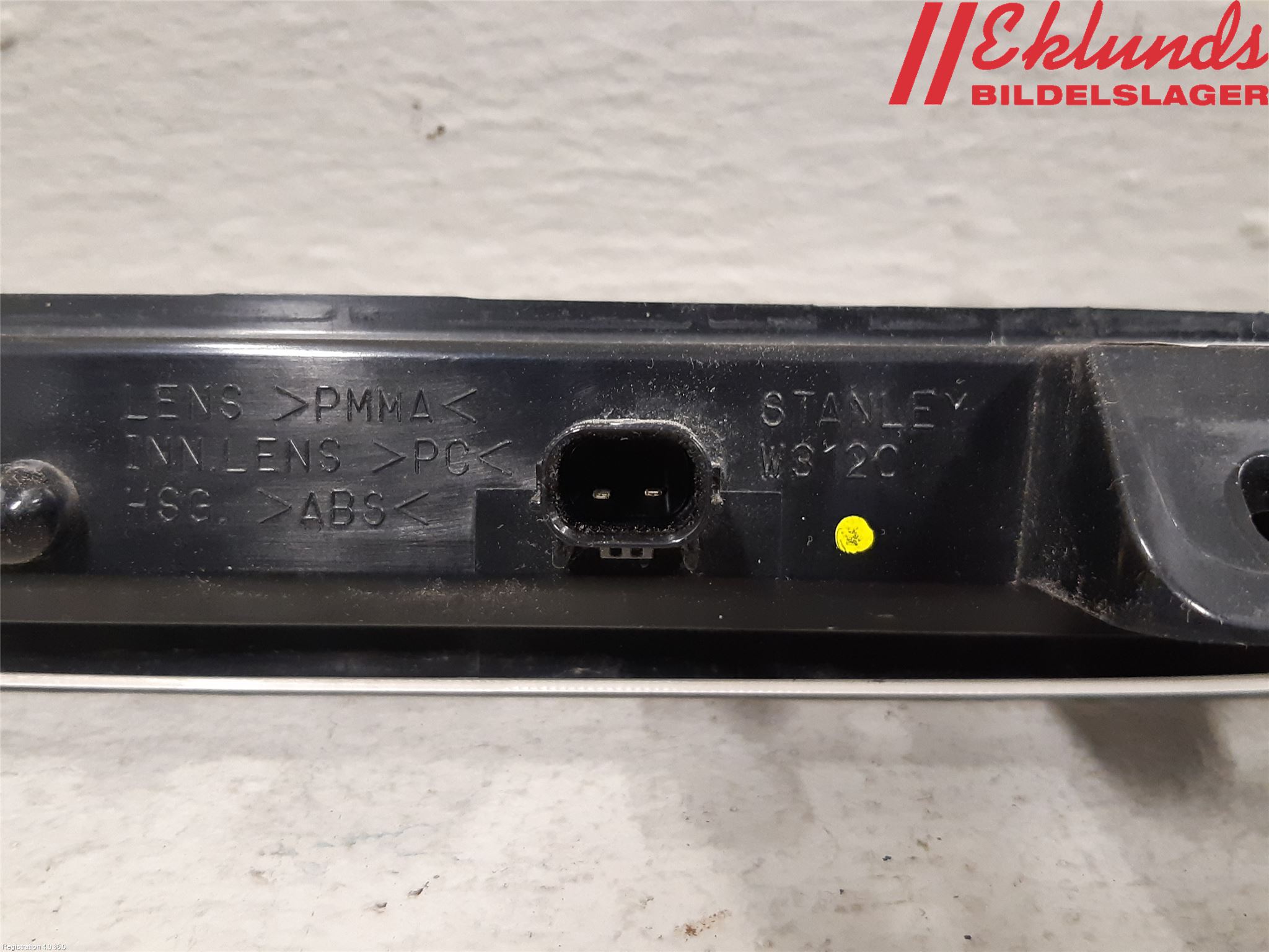 Honda CIVIC 17-22 Bromsljus Bakruta