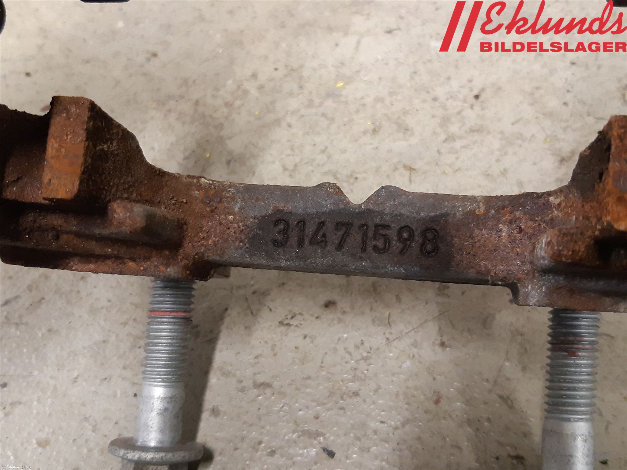 Volvo XC90/RECHARGE 16- Bromsokshållare