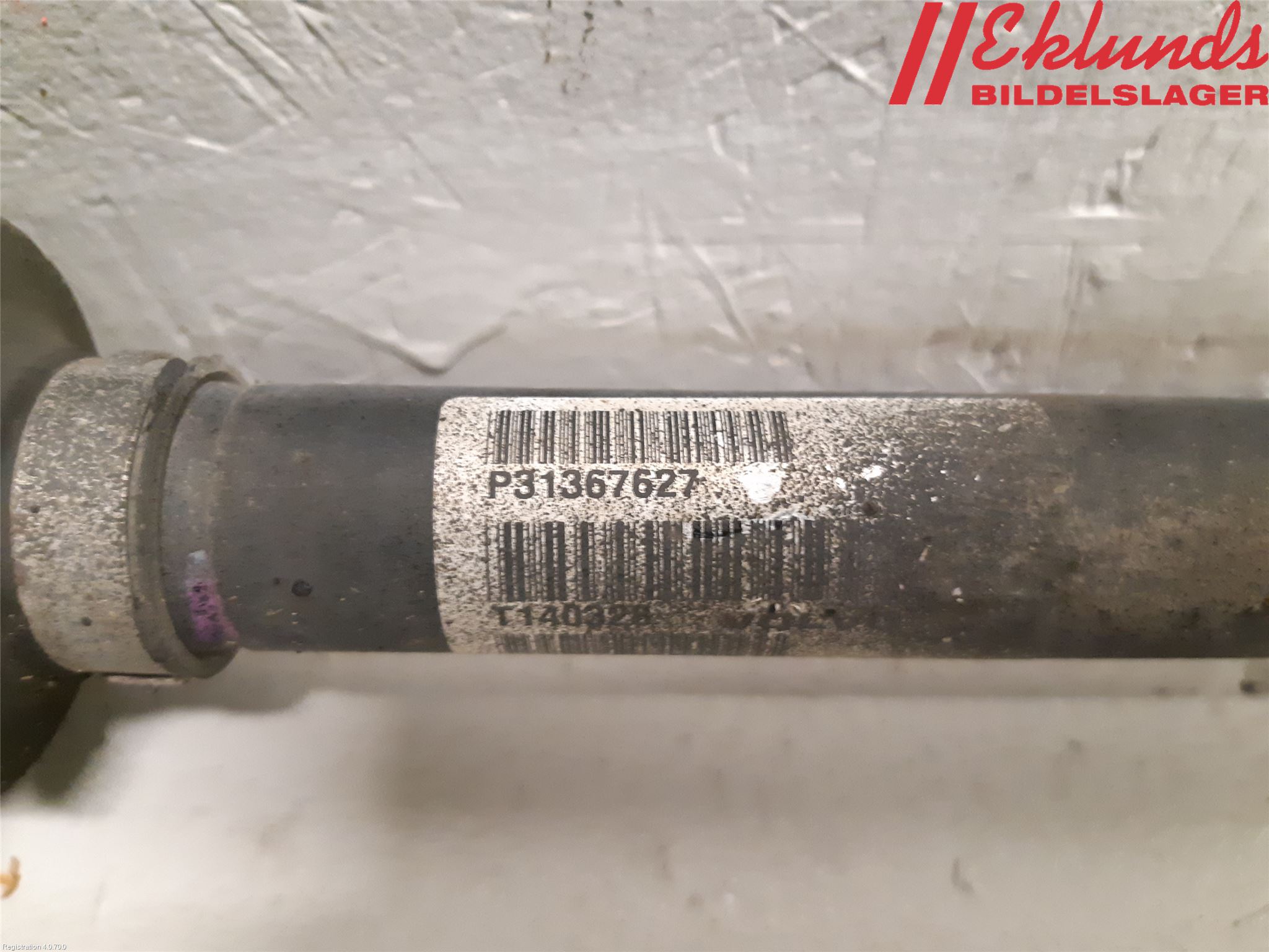 Volvo V40 12-19 Drivaxel Fram Höger