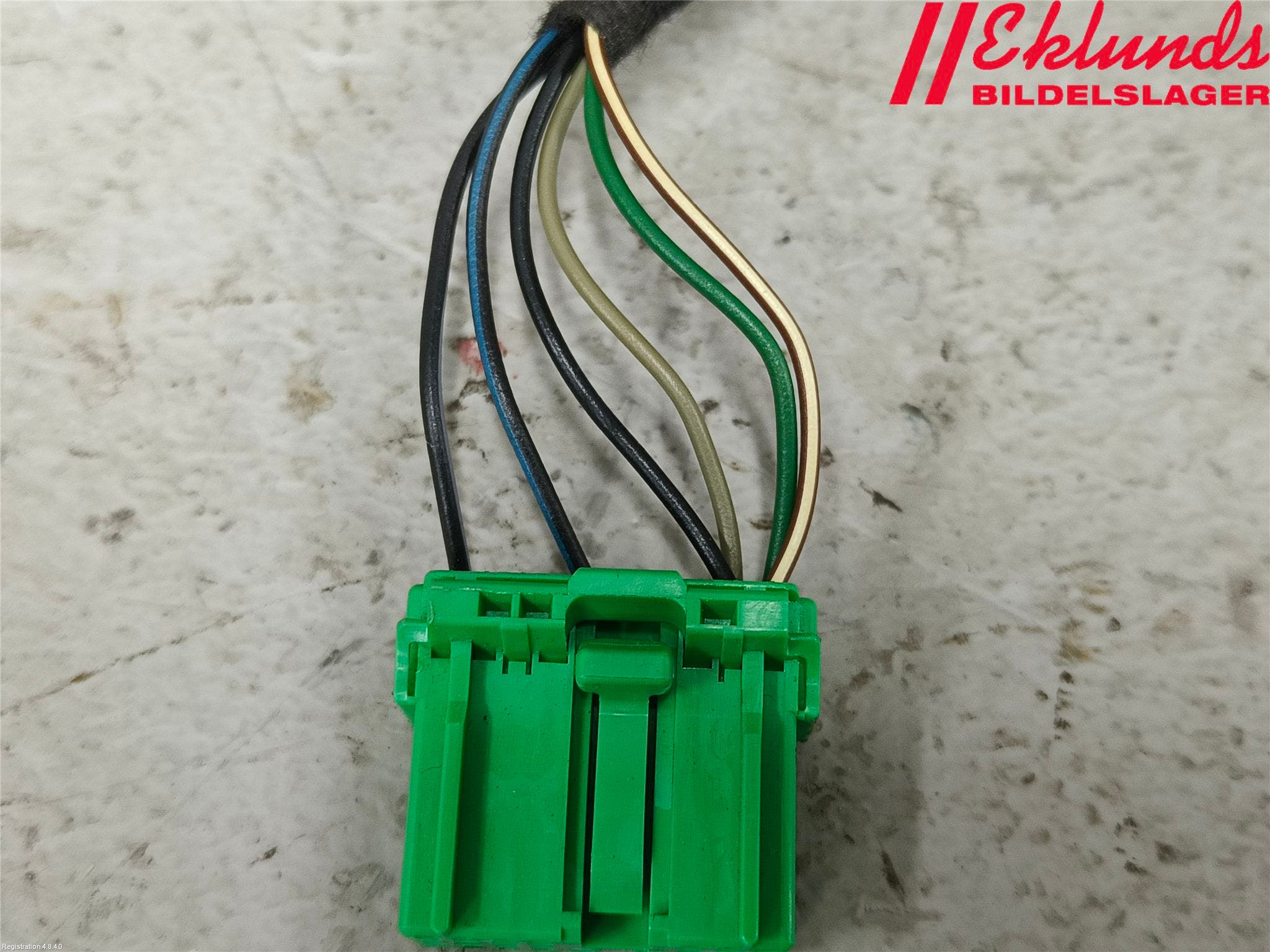 Volvo V70 08-13 Spegel Yttre El Hö