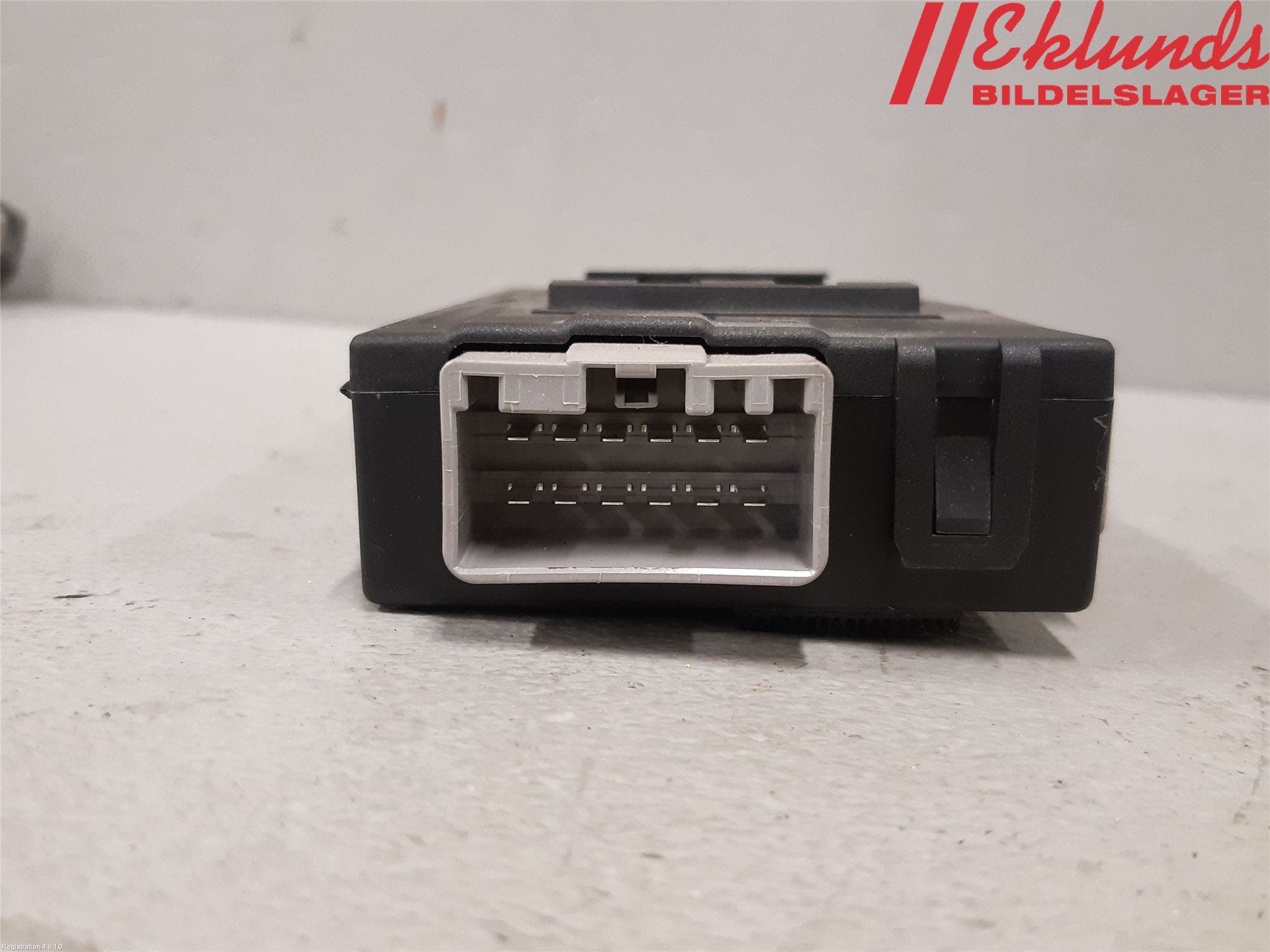 Volvo V70 08-13 Styrenhet Dragkrok