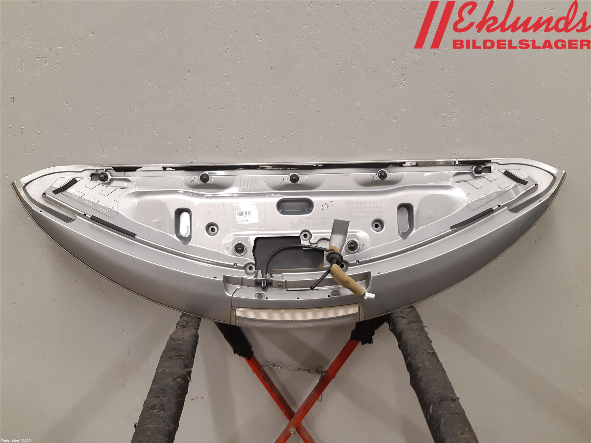 Nissan LEAF 11-17 Spoiler Baklucka