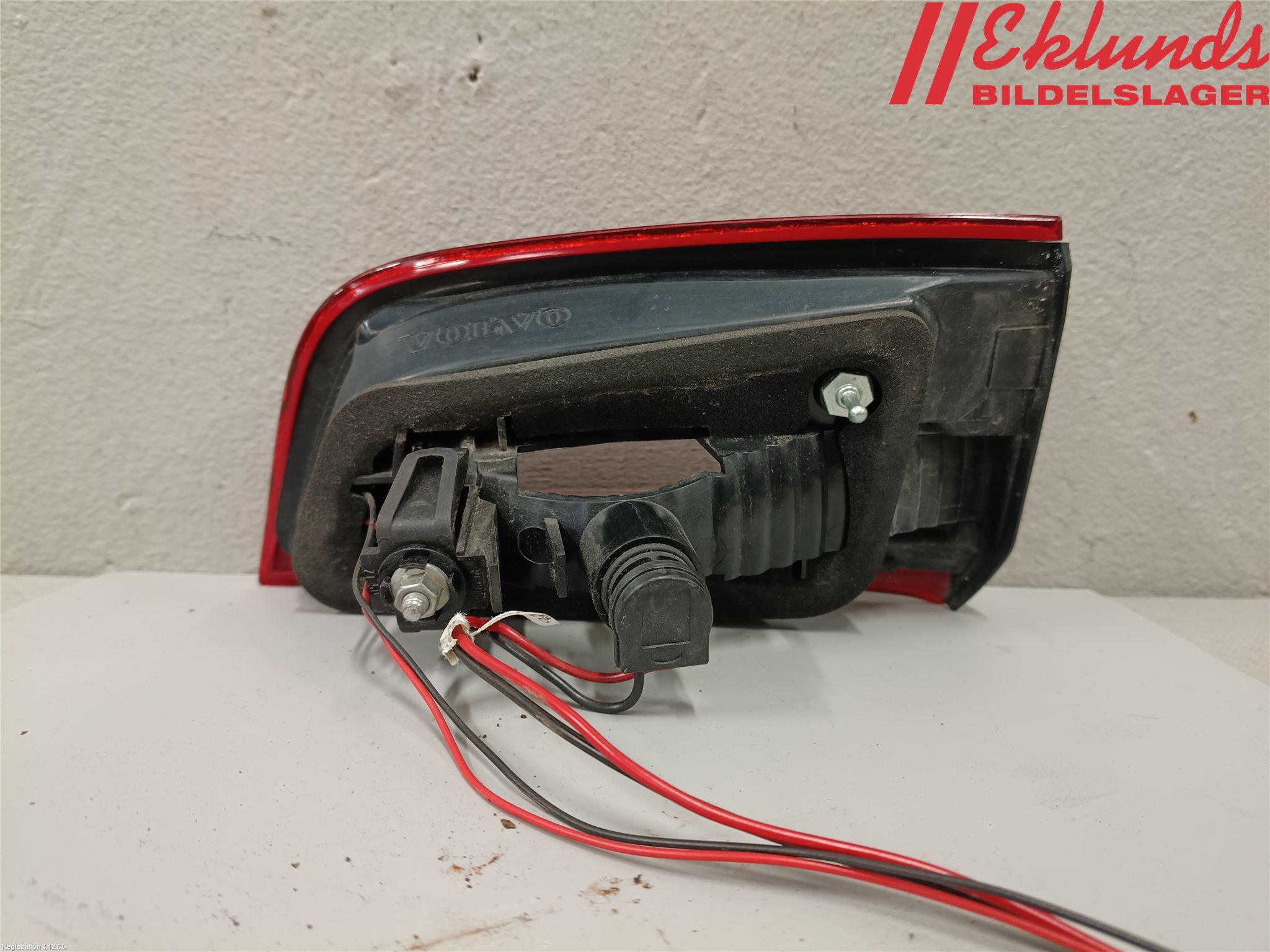 Volvo S60 11-13 Bakljus Lucka Vä