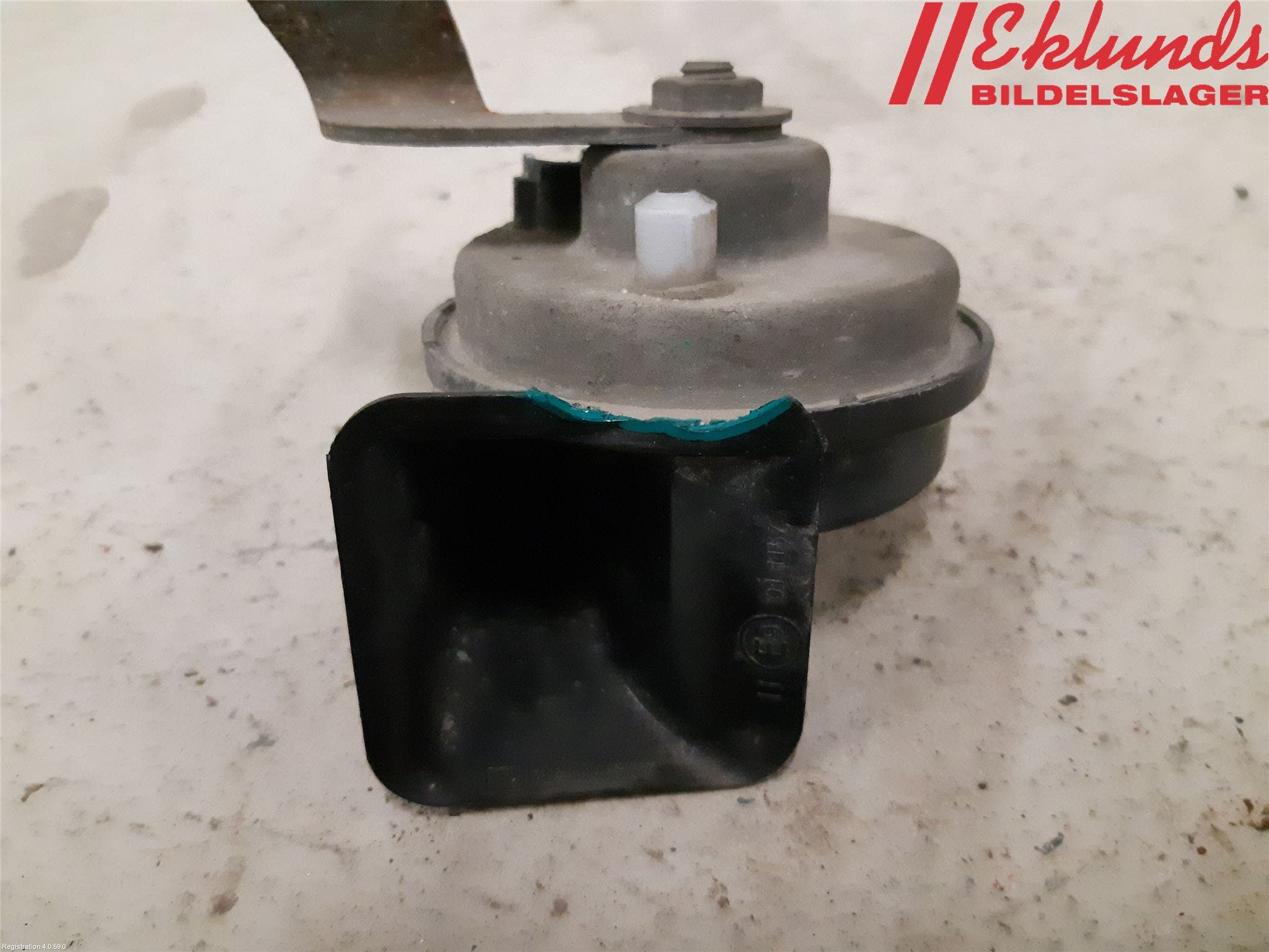 Mercedes-Benz MB C-KLASS (W204) 07-15 Signalhorn