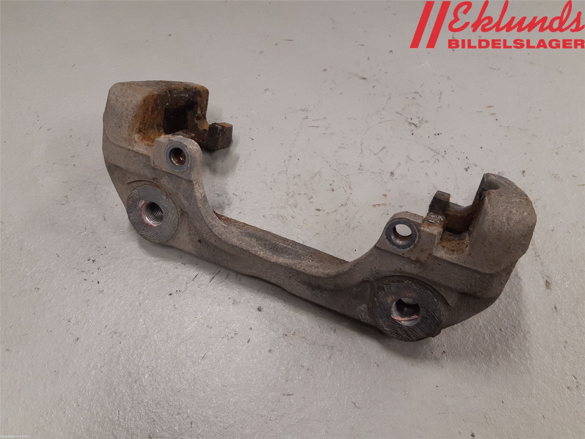 Peugeot EXPERT/E-EXPERT 17- Bromsokshållare