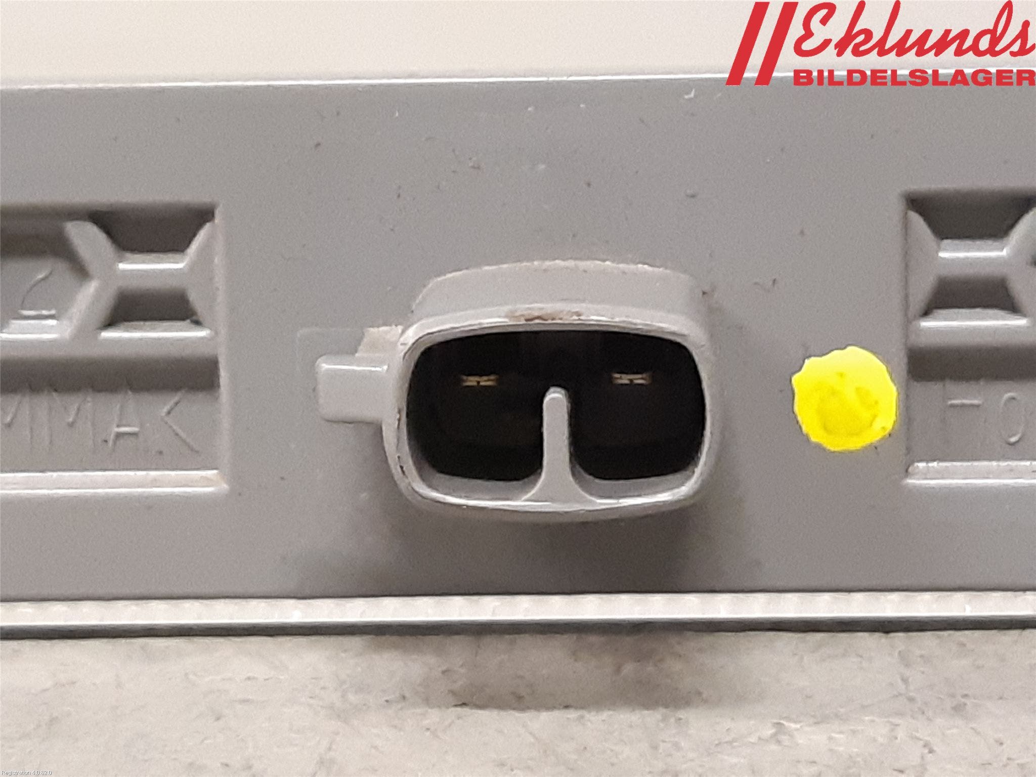 Toyota YARIS CROSS XP21 21- Bromsljus Bakruta