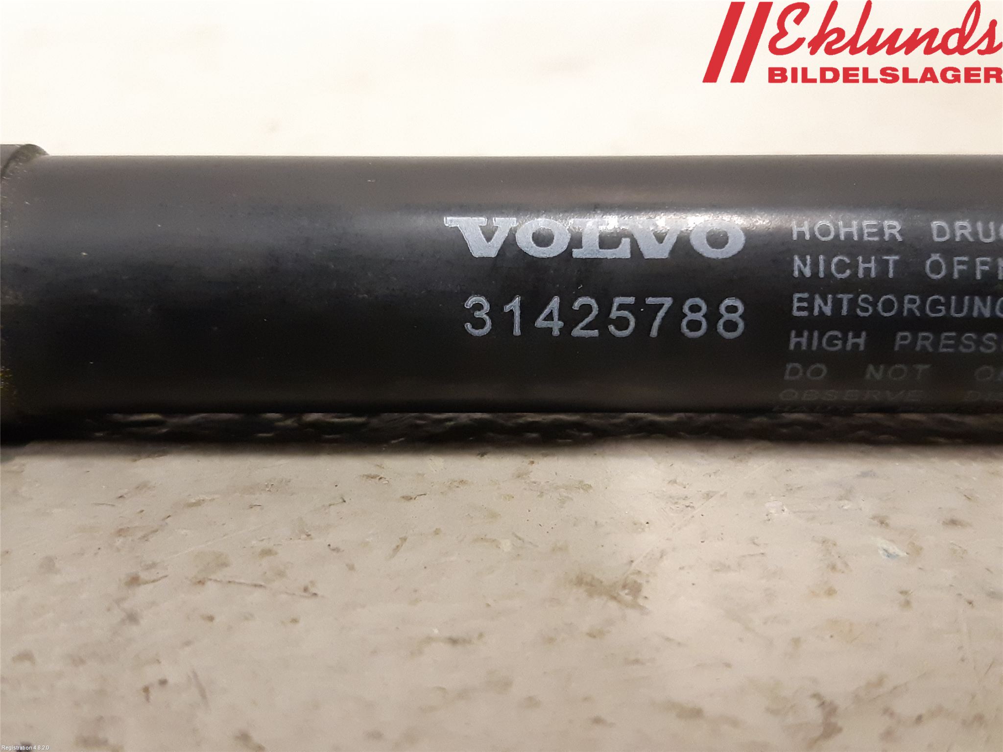 Volvo XC90/RECHARGE 16- Gasfjäder Motorhuv