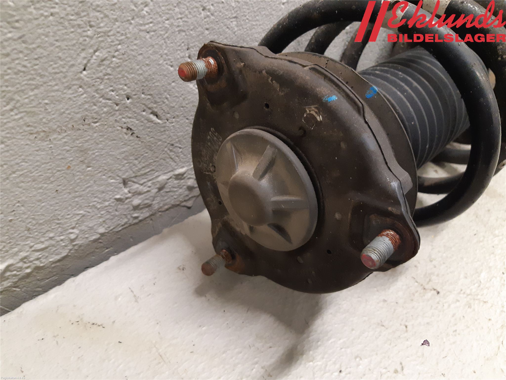 Kia SORENTO 15-20 Fjäderben Fram Höger