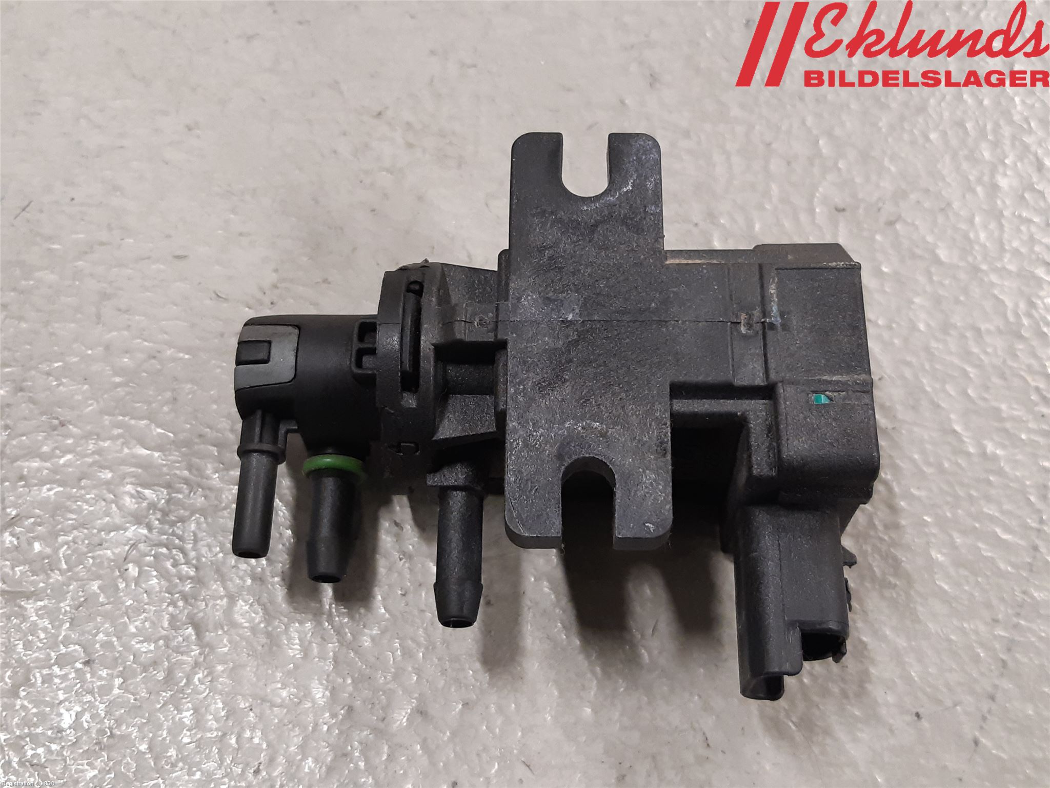 Citroen BERLINGO 08-18 Vakuumventil