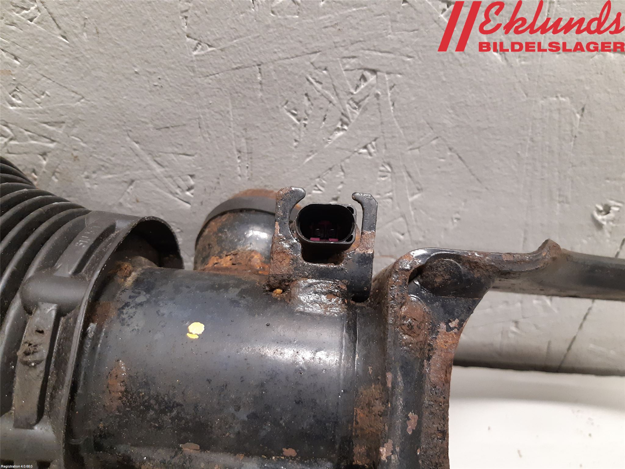 Audi Q7/SQ7 Stötdämpare Fram