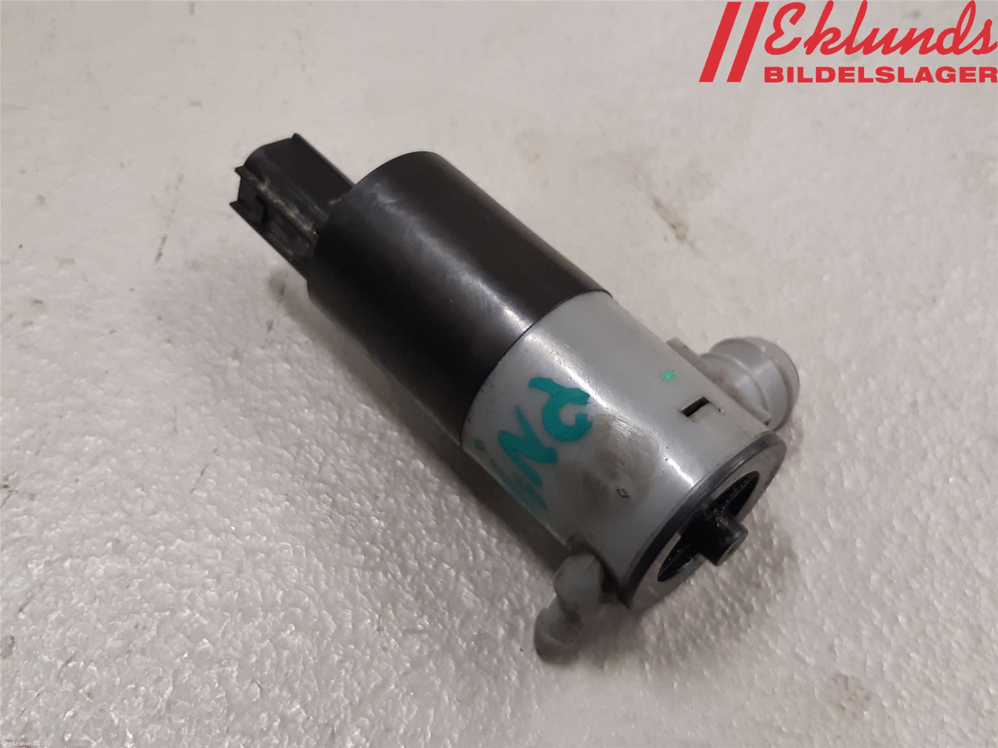 Ford RANGER EU 12-23 Spolarpump Vindruta
