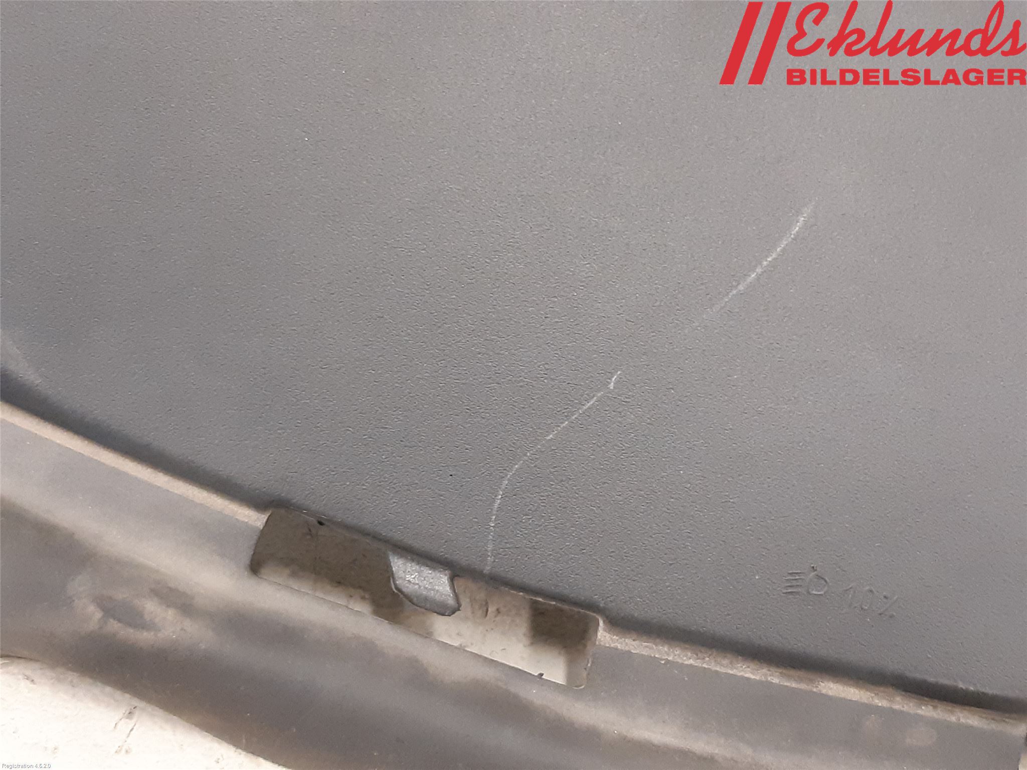 Volvo V90 17->> Täckplast Front