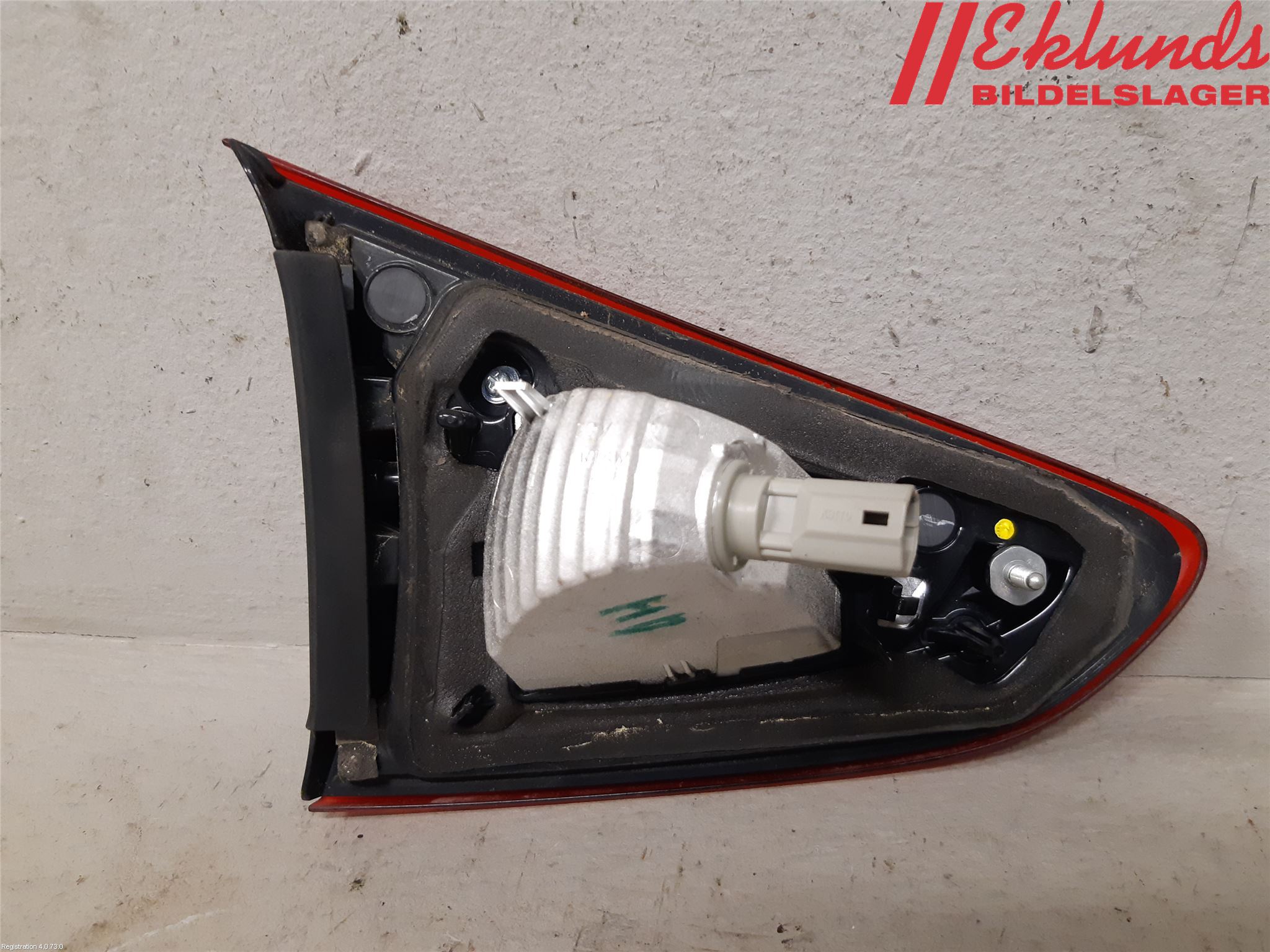 Mazda 2 (DJ) 15-22 Bakljus Lucka Hö