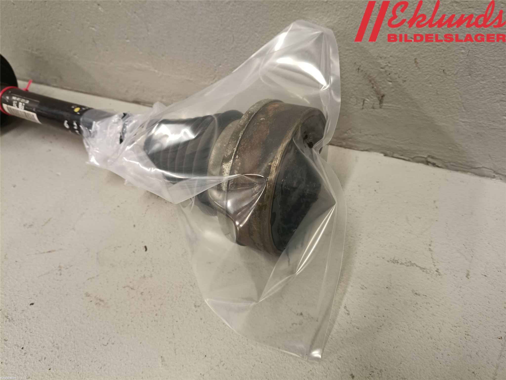 Skoda SUPERB 09-15 Drivaxel Fram Vänster