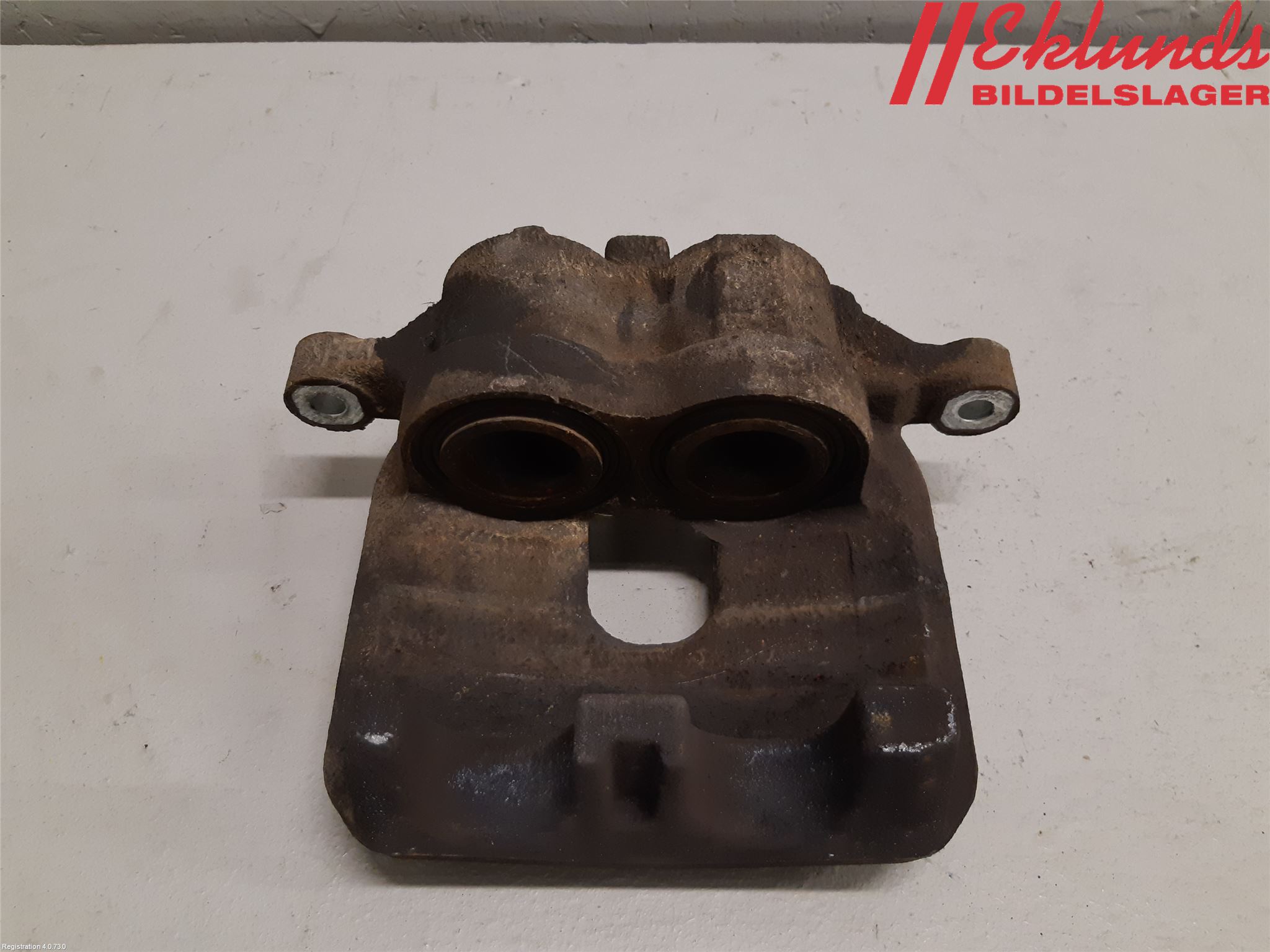Volkswagen VW AMAROK 2H 10-22 Bromsok Fram Höger
