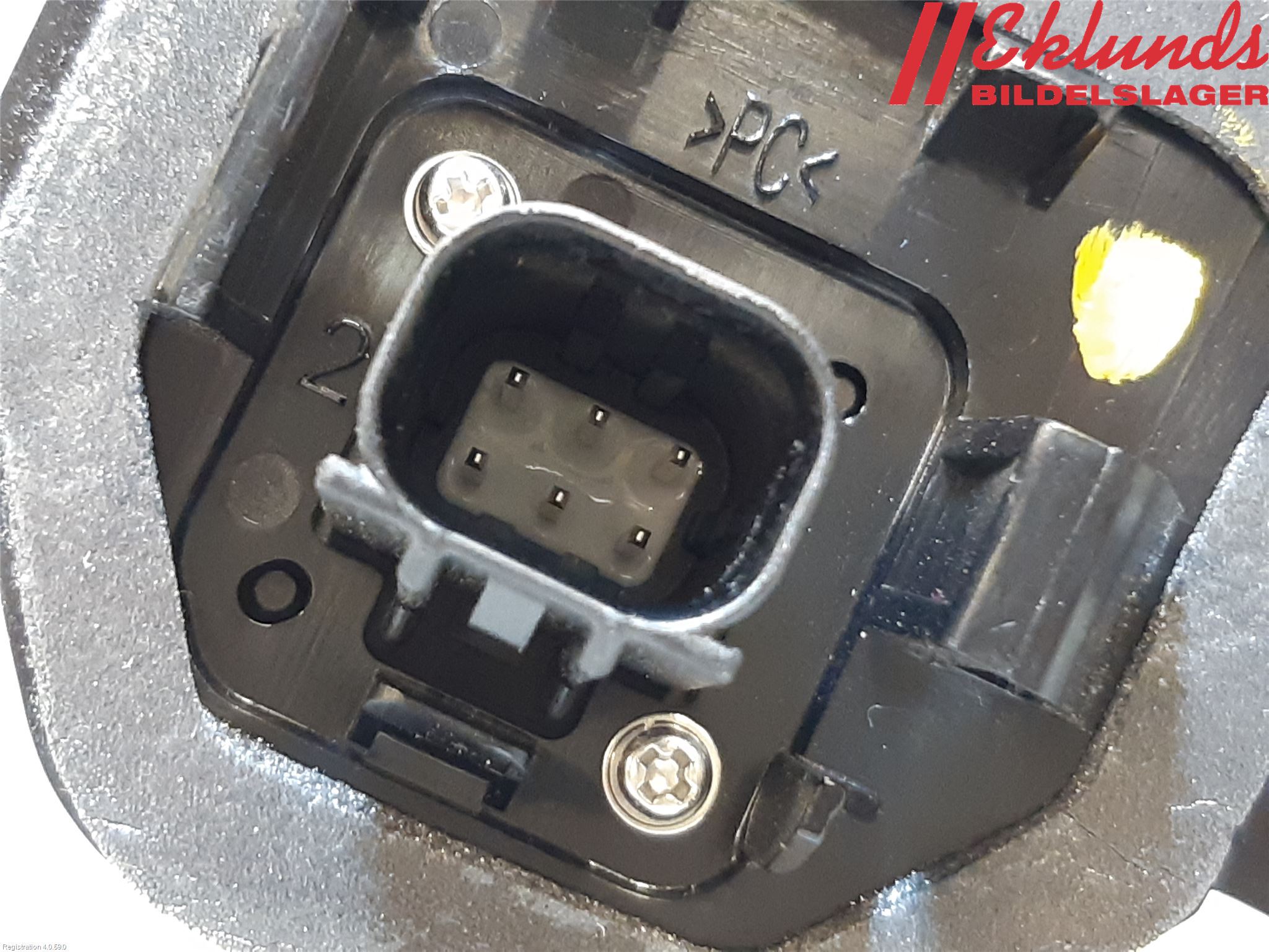 Toyota YARIS XP130 15-20 Parkeringshjälp Kamera