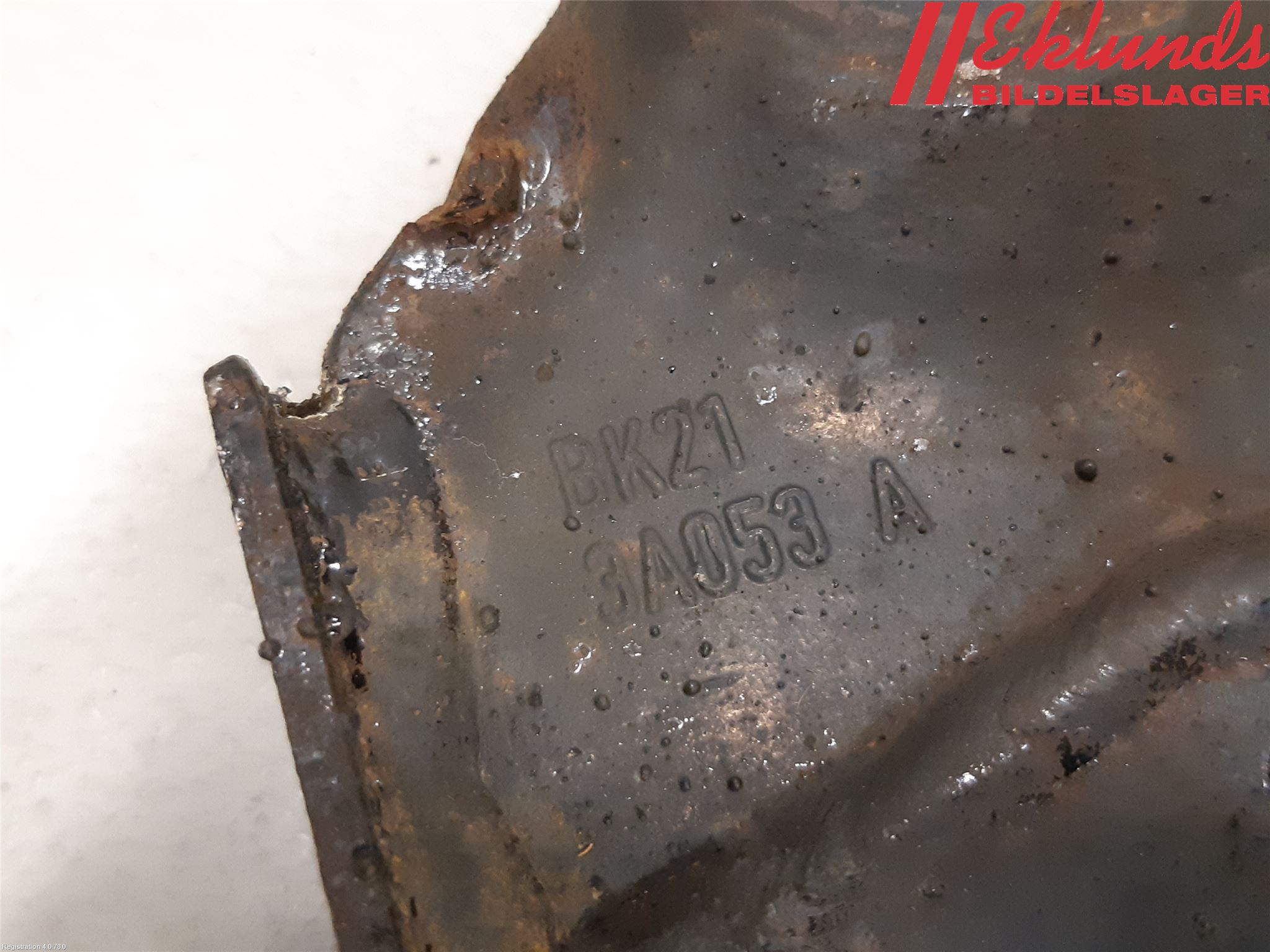 Ford TRANSIT SKÅP/BUSS 14-22 Bärarm Fram Undre Vä