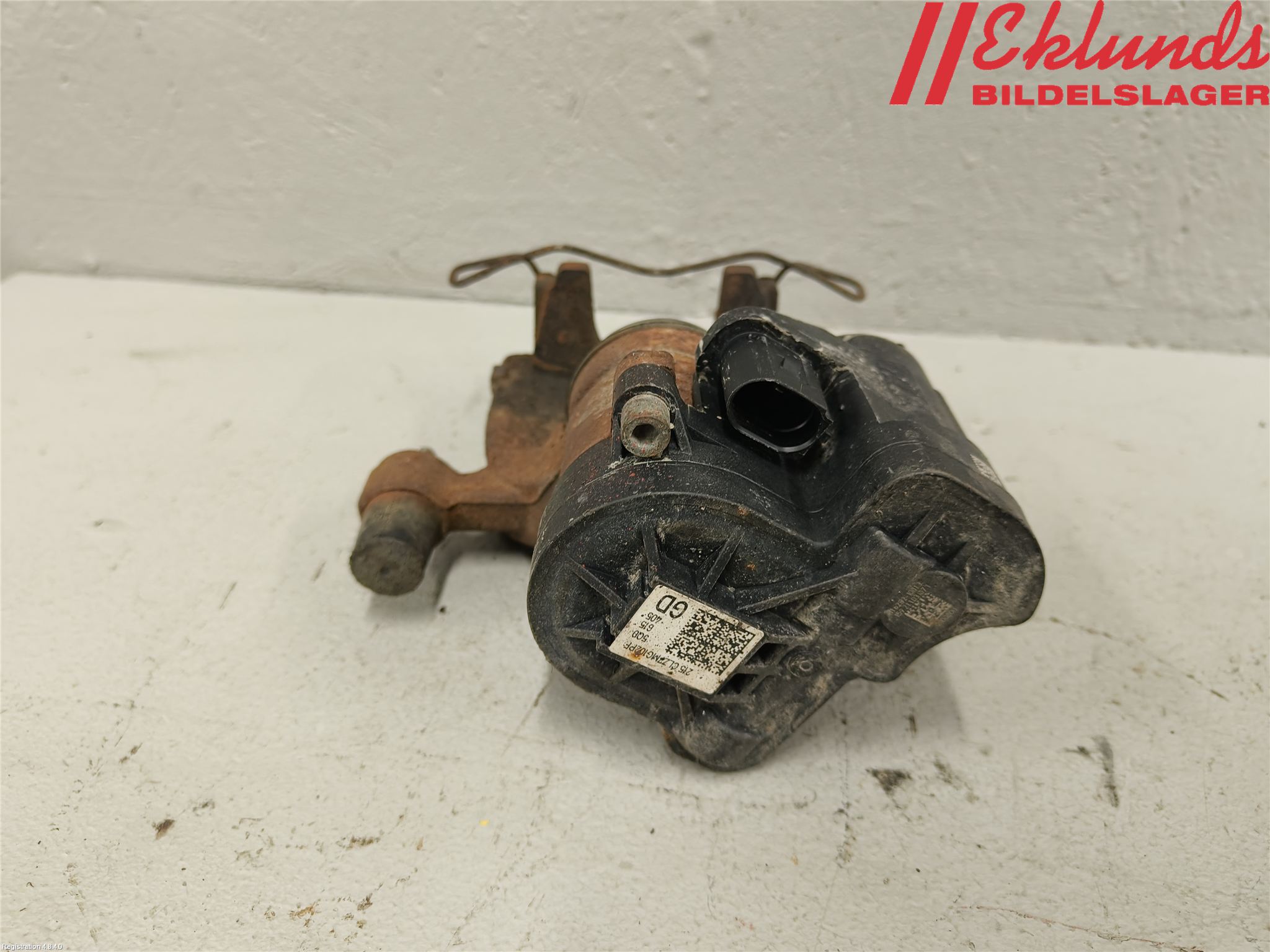 Volkswagen VW T-ROC 18- Bromsok Bak Vänster