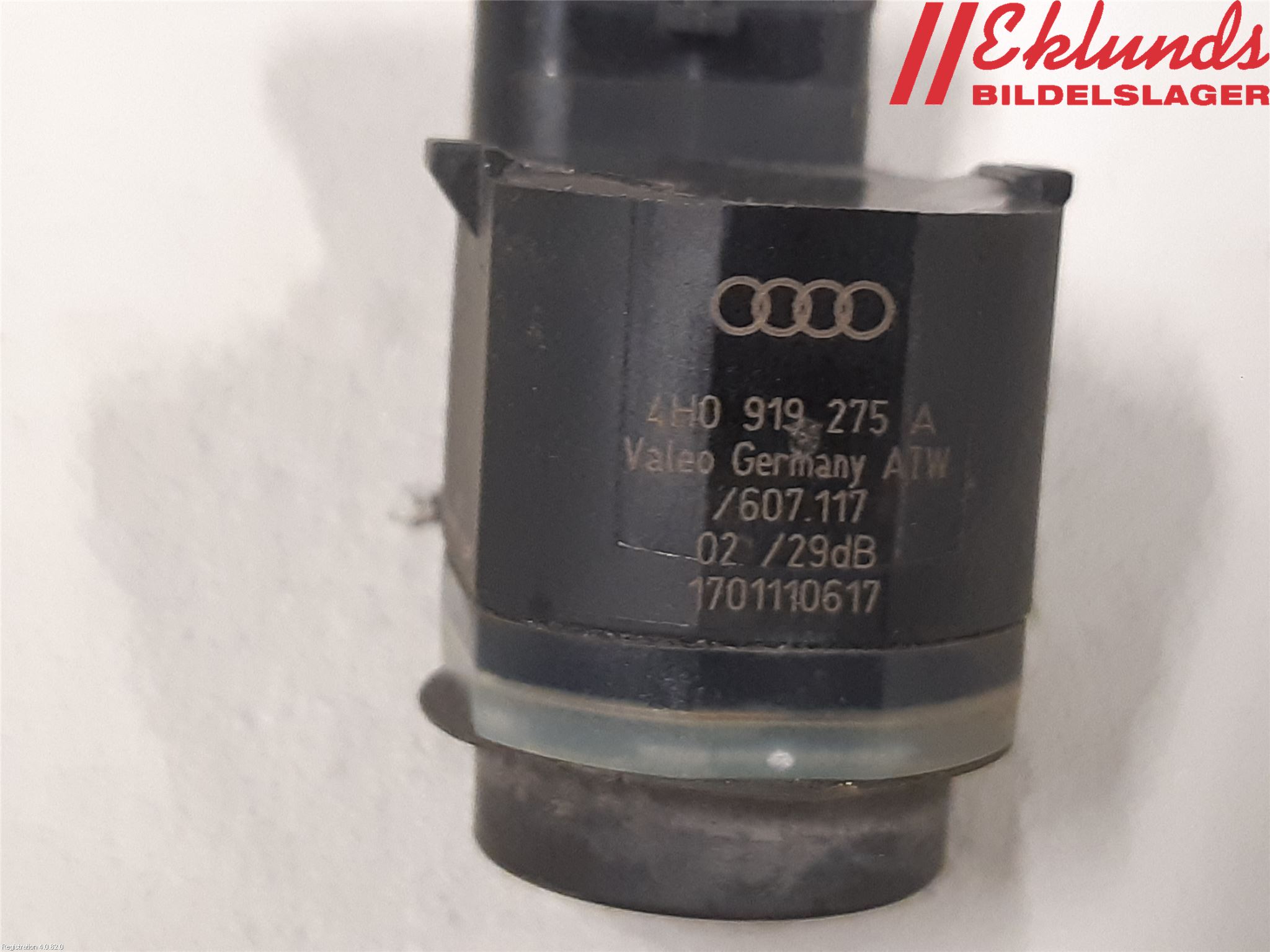 Skoda SUPERB 09-15 Parkeringshjälp Frontsensor