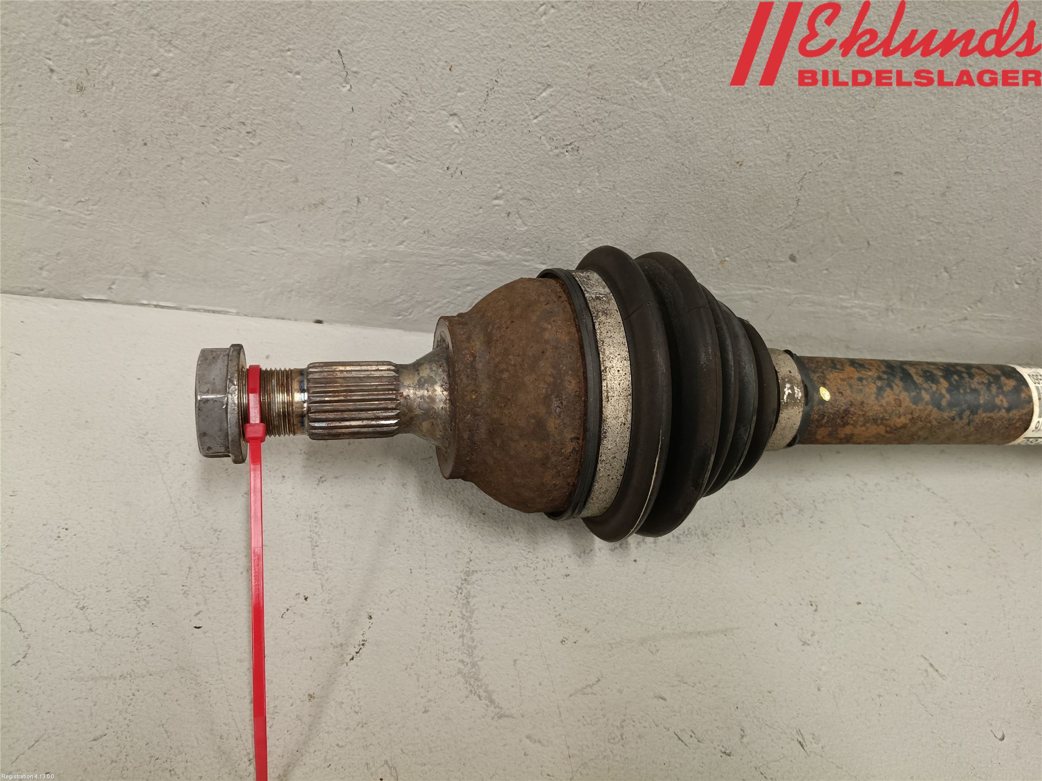 Peugeot PARTNER 16-18 Drivaxel Fram Vänster