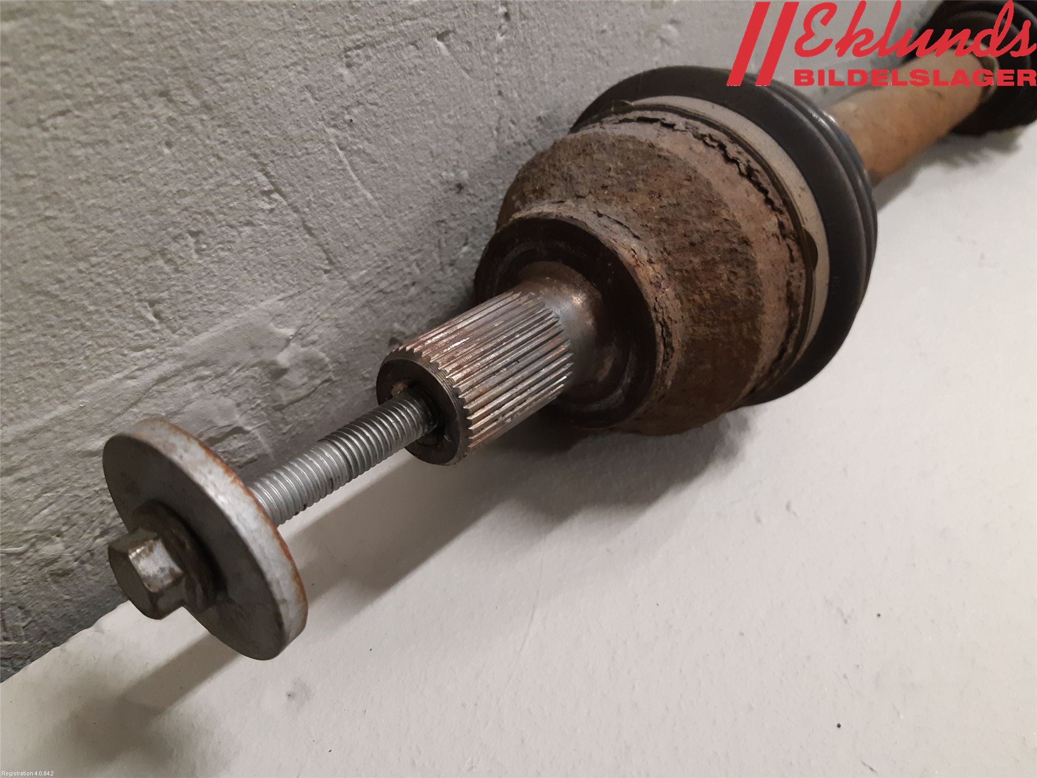 Volvo V50 08-12 Drivaxel Fram Höger