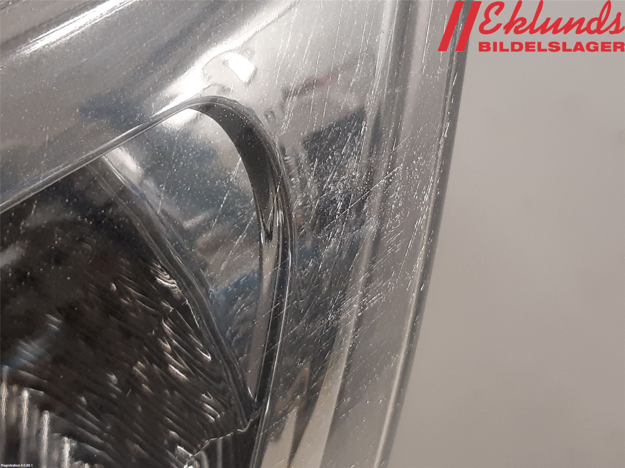 Ford TRANSIT CONNECT 09-13 Strålkastare Vänster