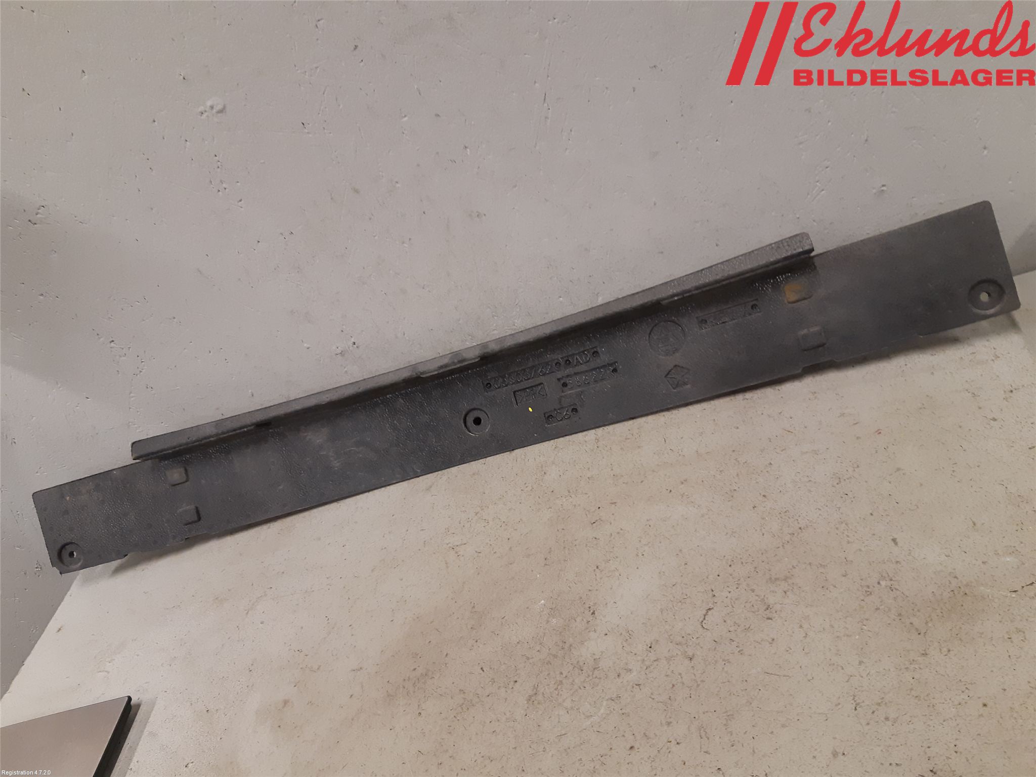 Dodge CALIBER Stötfångar Deformelement Fram