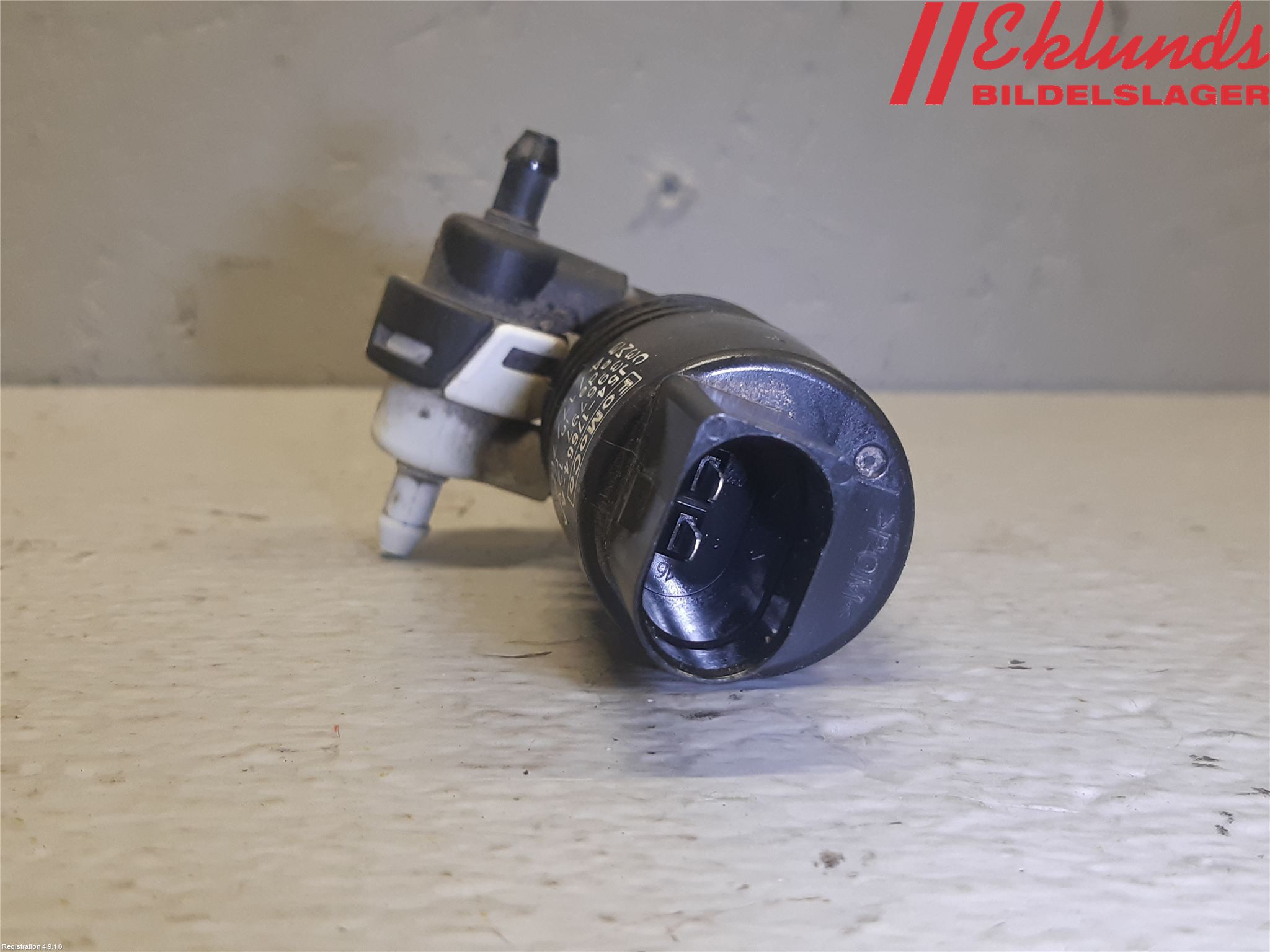 Ford KUGA 17-19 Spolarpump Vindruta