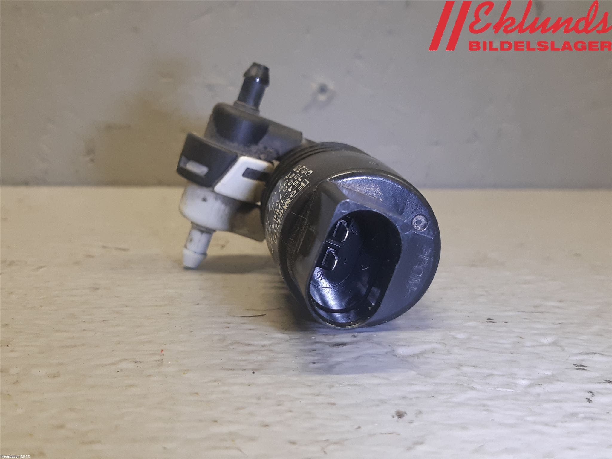 Ford KUGA 17-19 Spolarpump Vindruta