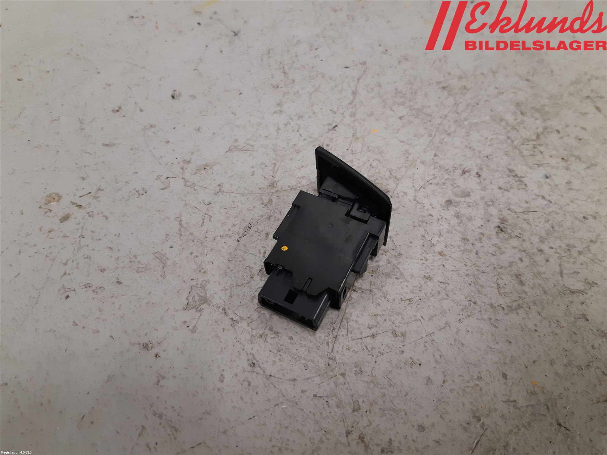 Toyota COROLLA 19- Strömställare Varnings