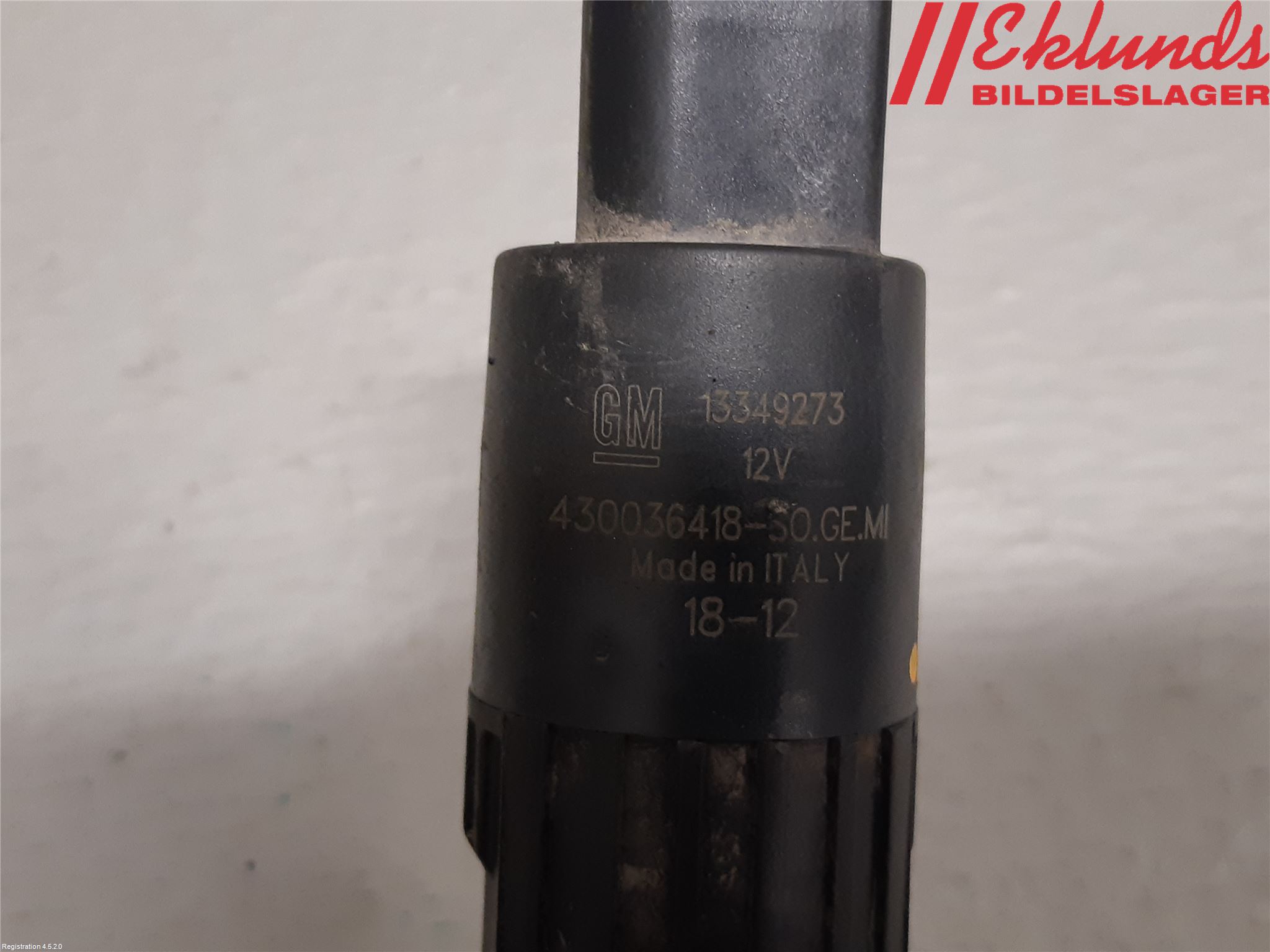 Opel ASTRA J 10-15 Spolarpump Vindruta