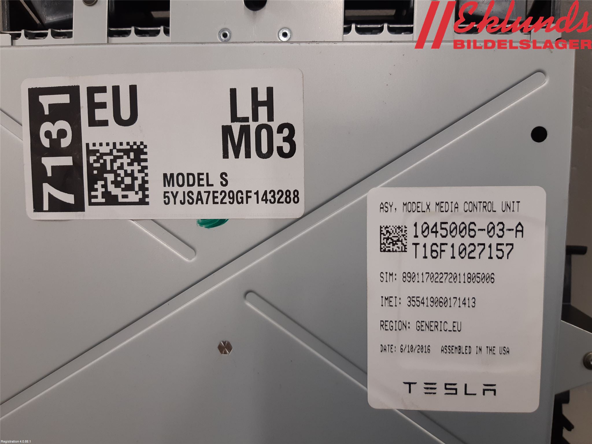 Tesla MODEL S 13- Cd Radio - Multimediapanel