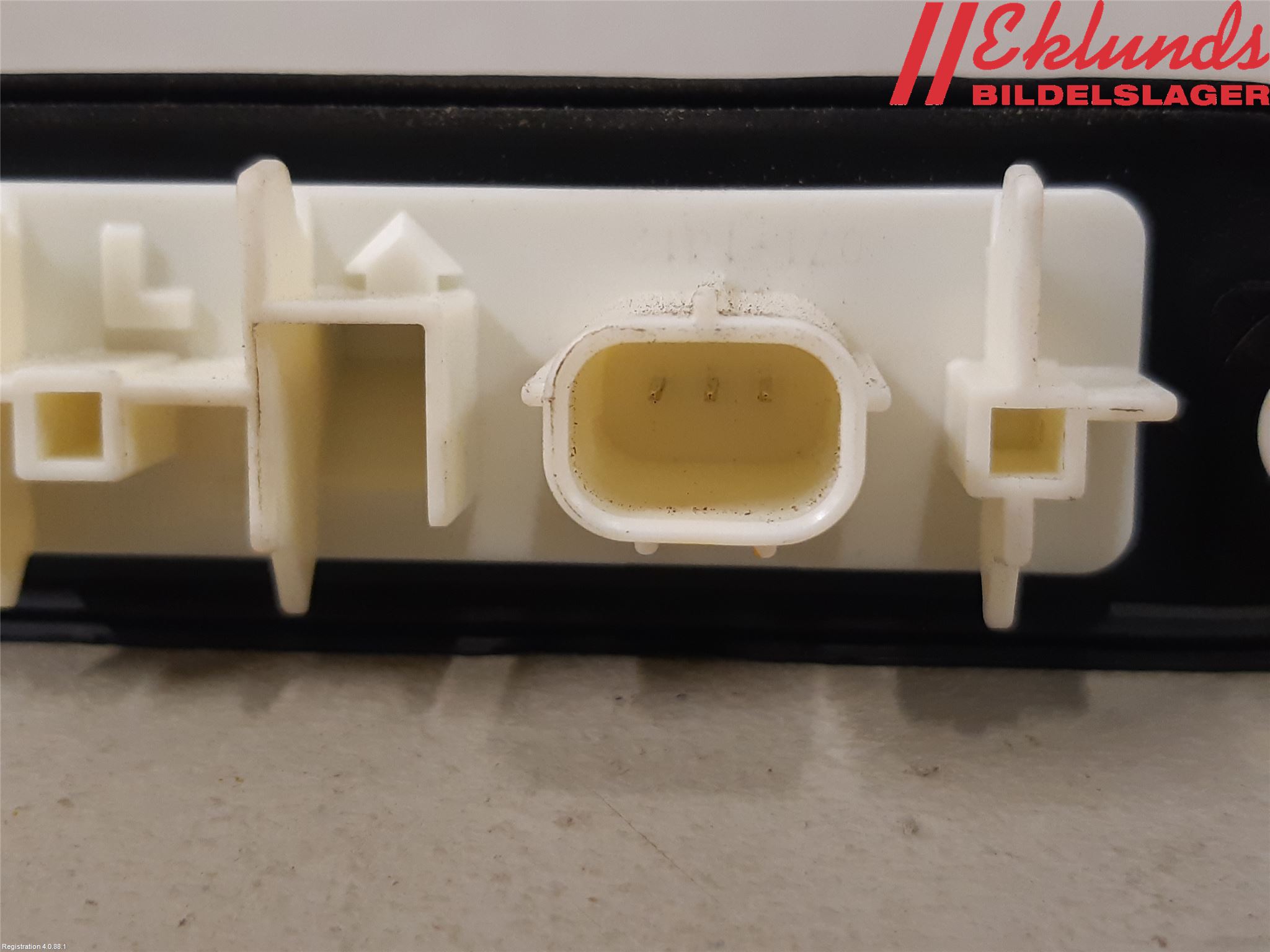 Toyota RAV4 19- Bakluckehandtag