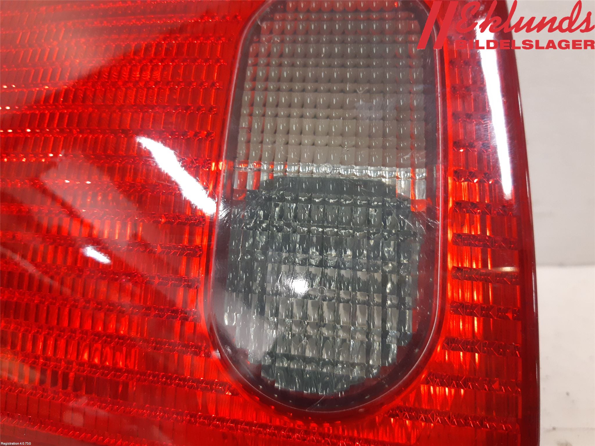 Audi A8/S8 4D 94-02 Bakljus Lucka Vä