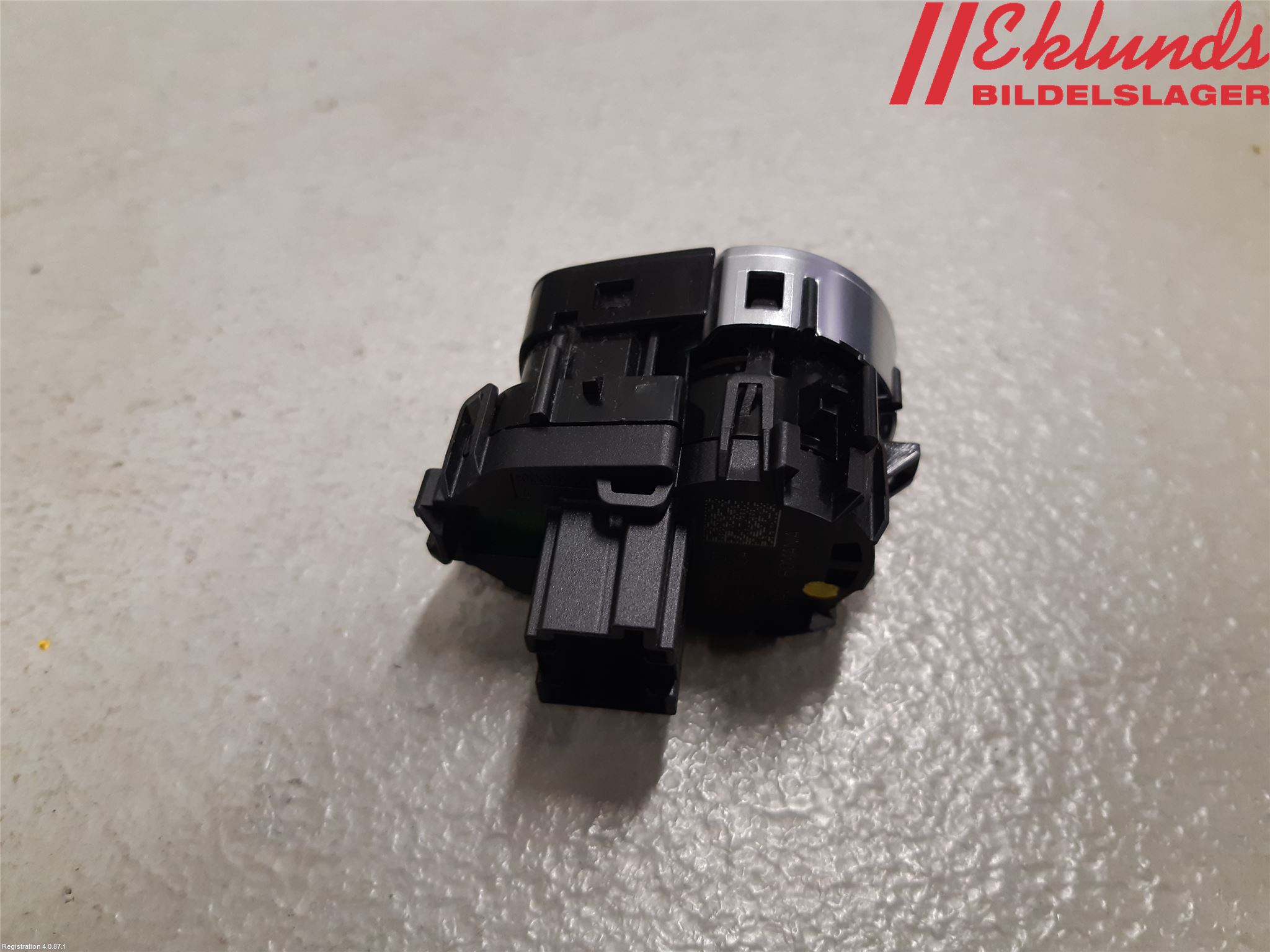 BMW 5 G30/G31/F90 17-23 Startknapp Personbil