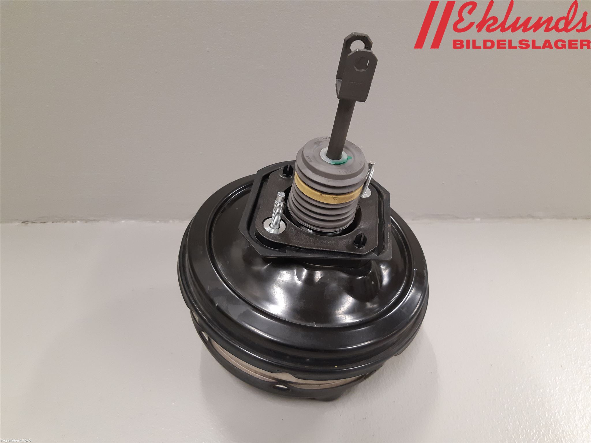 BMW 5 F10/F11/F18 09-17 Bromsservo
