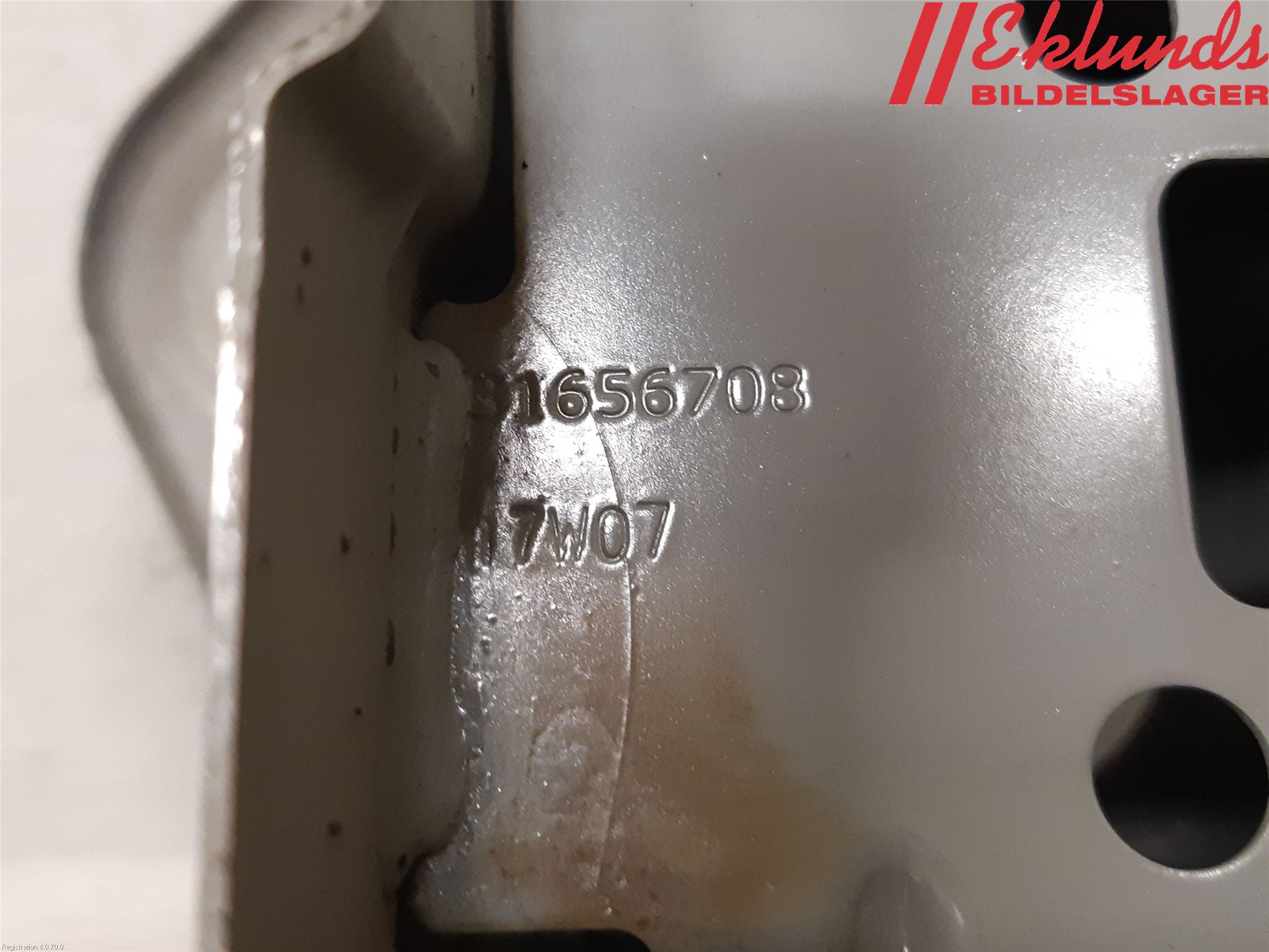 Volvo V90 17->> Stötfångarbärjärn Bak