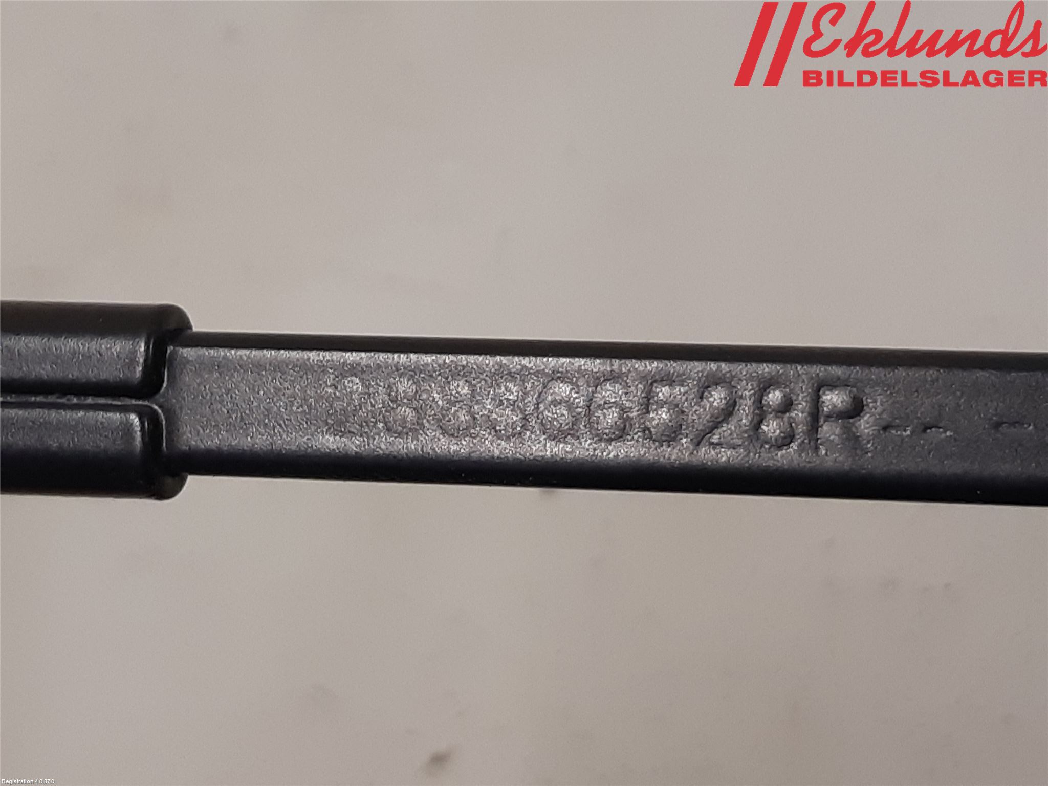 Renault CAPTUR 13-19 Torkararm Armar Vindruta