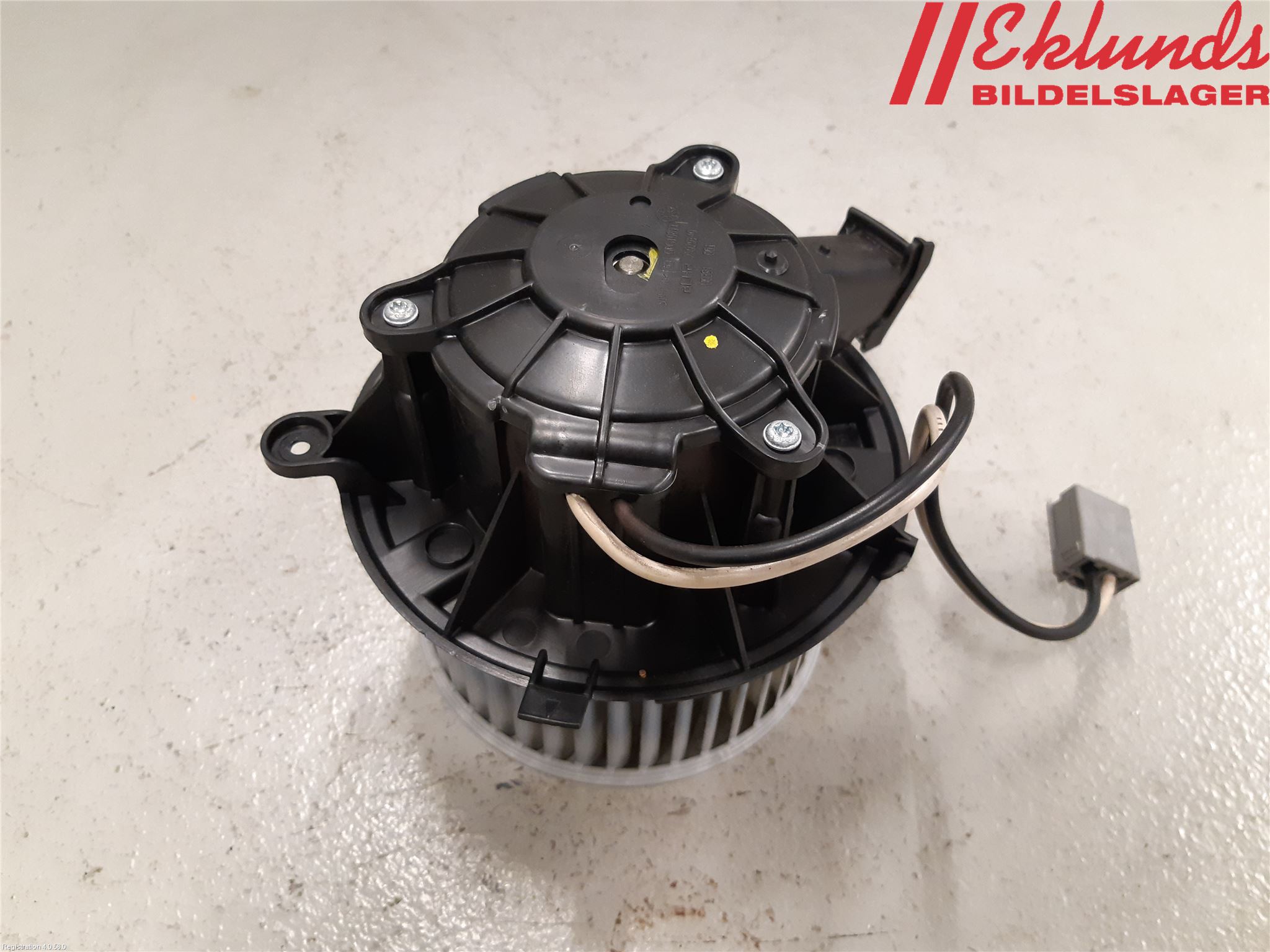 Opel ASTRA J 10-15 Värmefläkt