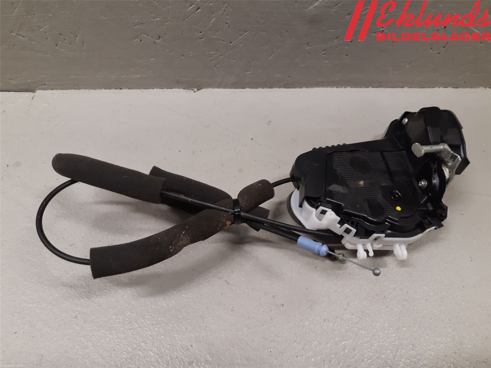 Subaru OUTBACK 15-20 Låskista-Dörrlås