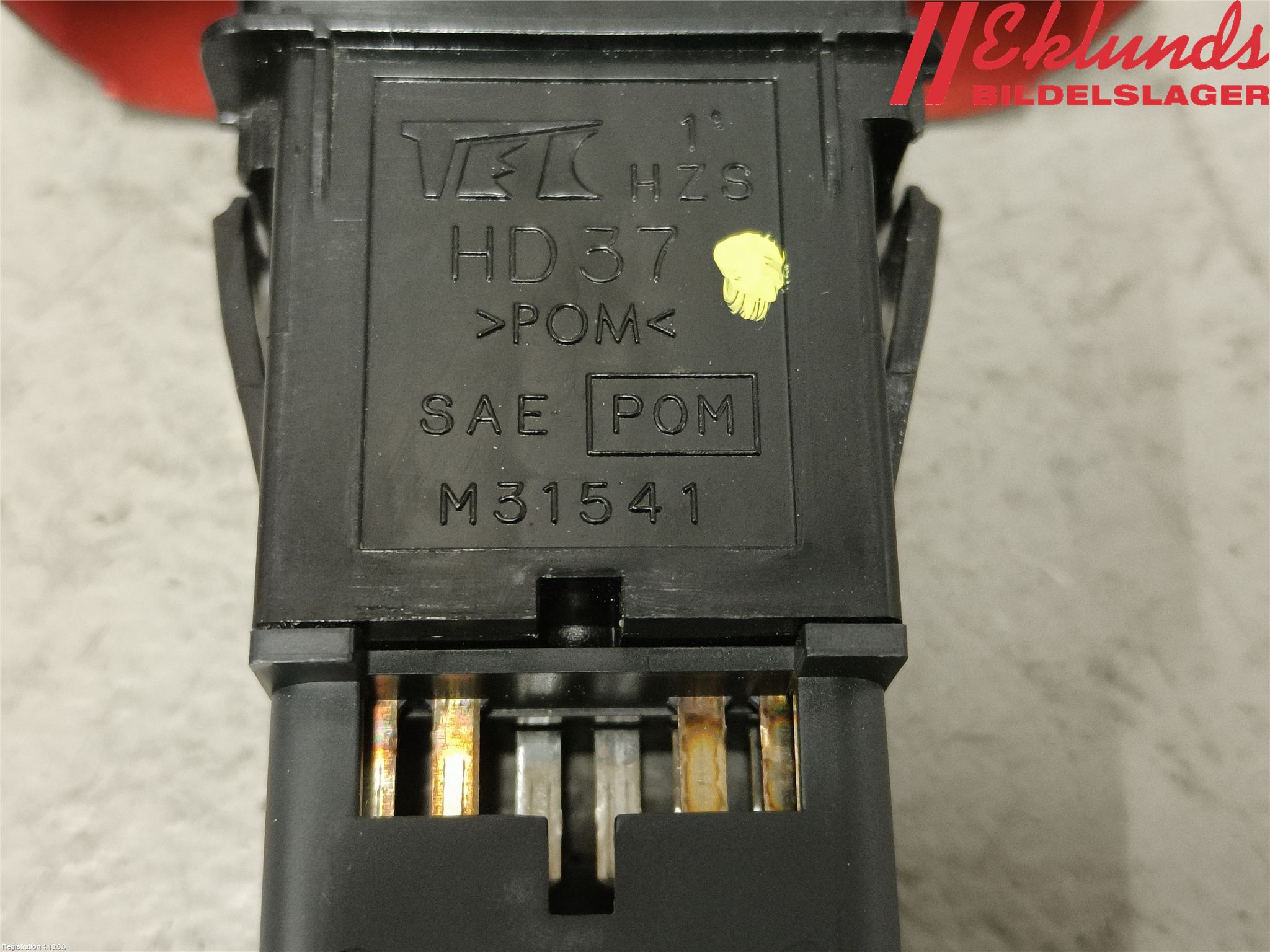 Isuzu D-MAX Strömställare Varnings