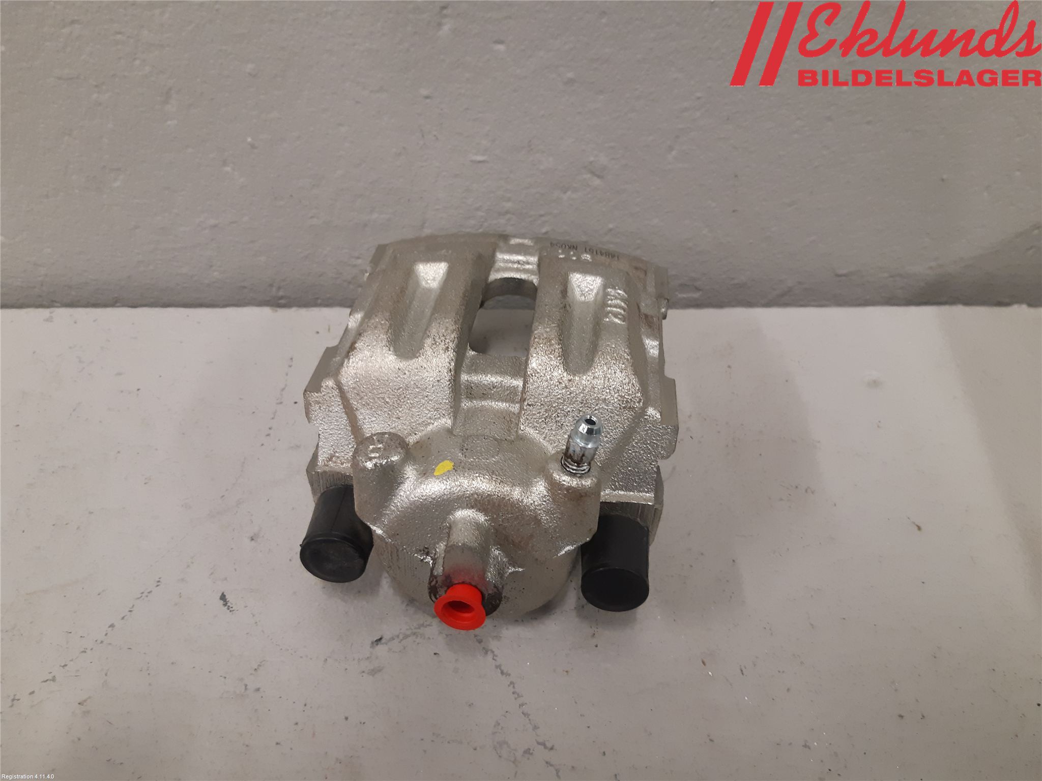 BMW 3 E90/91 SED/TOU 05-12 Bromsok Bak Höger