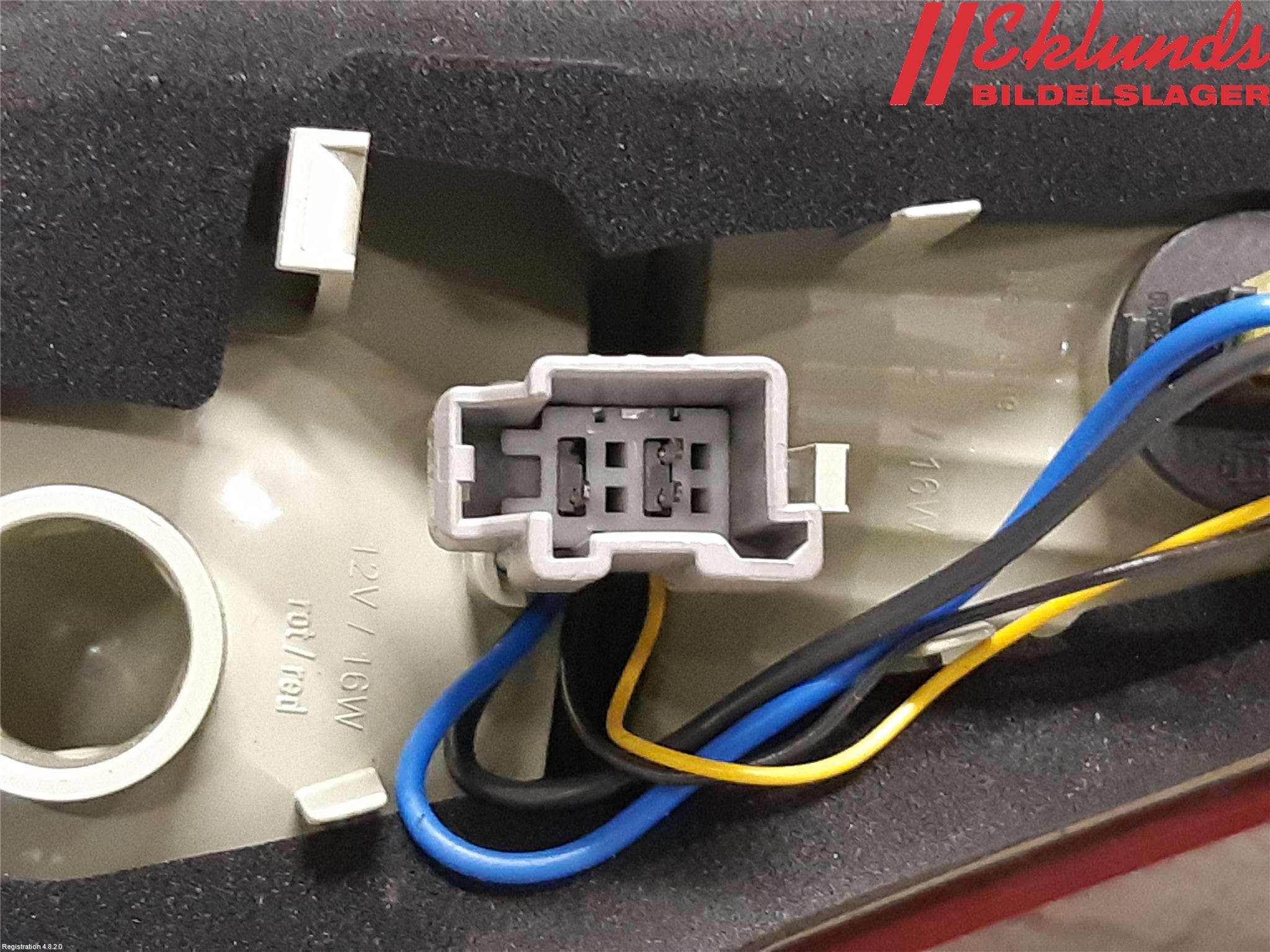 Volvo V70 08-13 Bakljus Lucka Hö