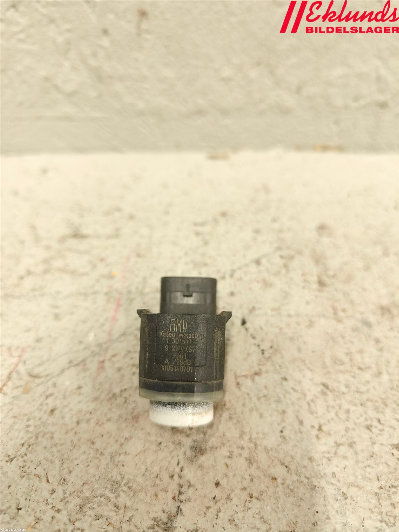 BMW 5 F10/F11/F18 09-17 Parkeringshjälp Frontsensor