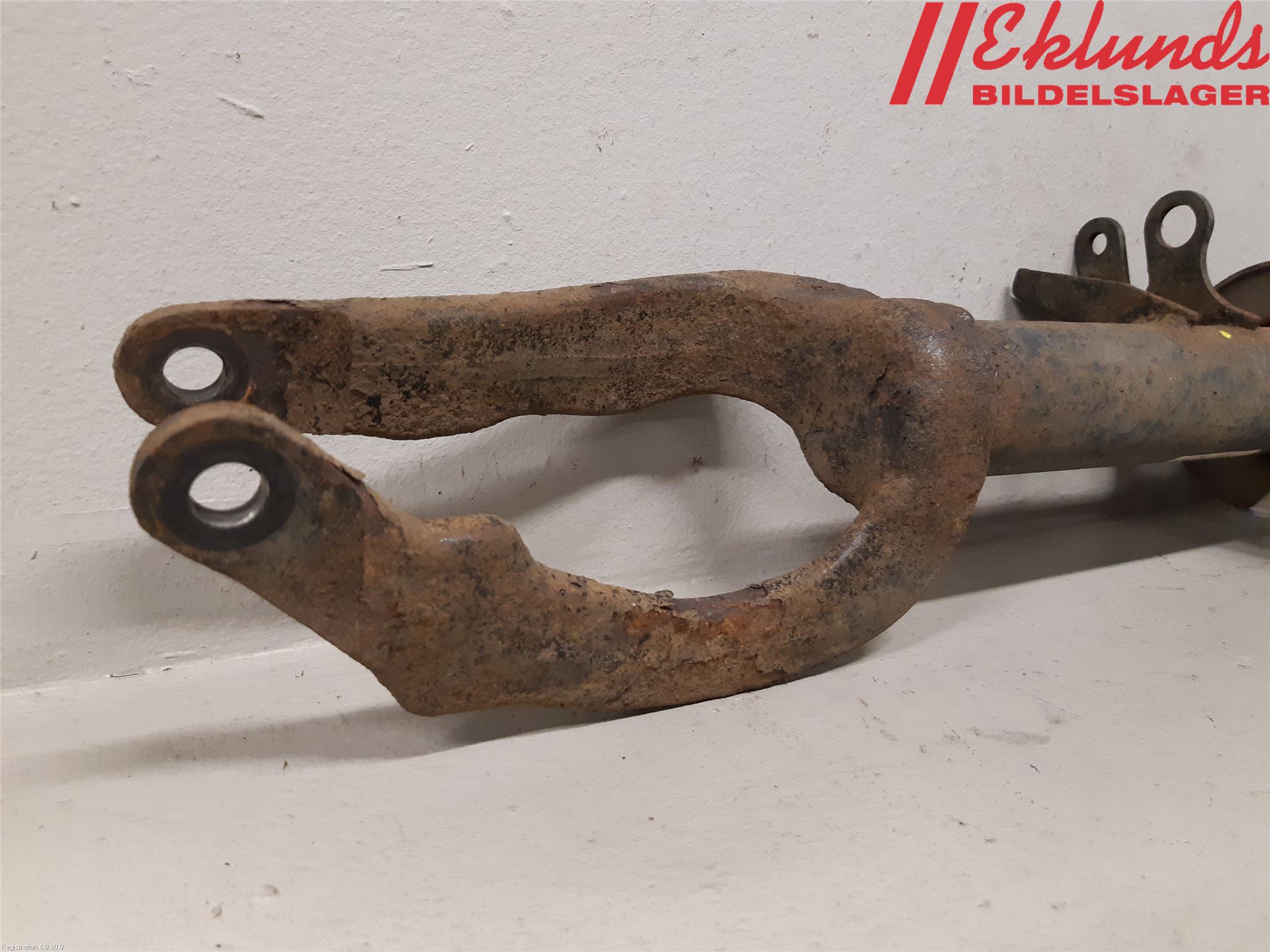 BMW 5 F10/F11/F18 09-17 Fjäderben Fram Vänster