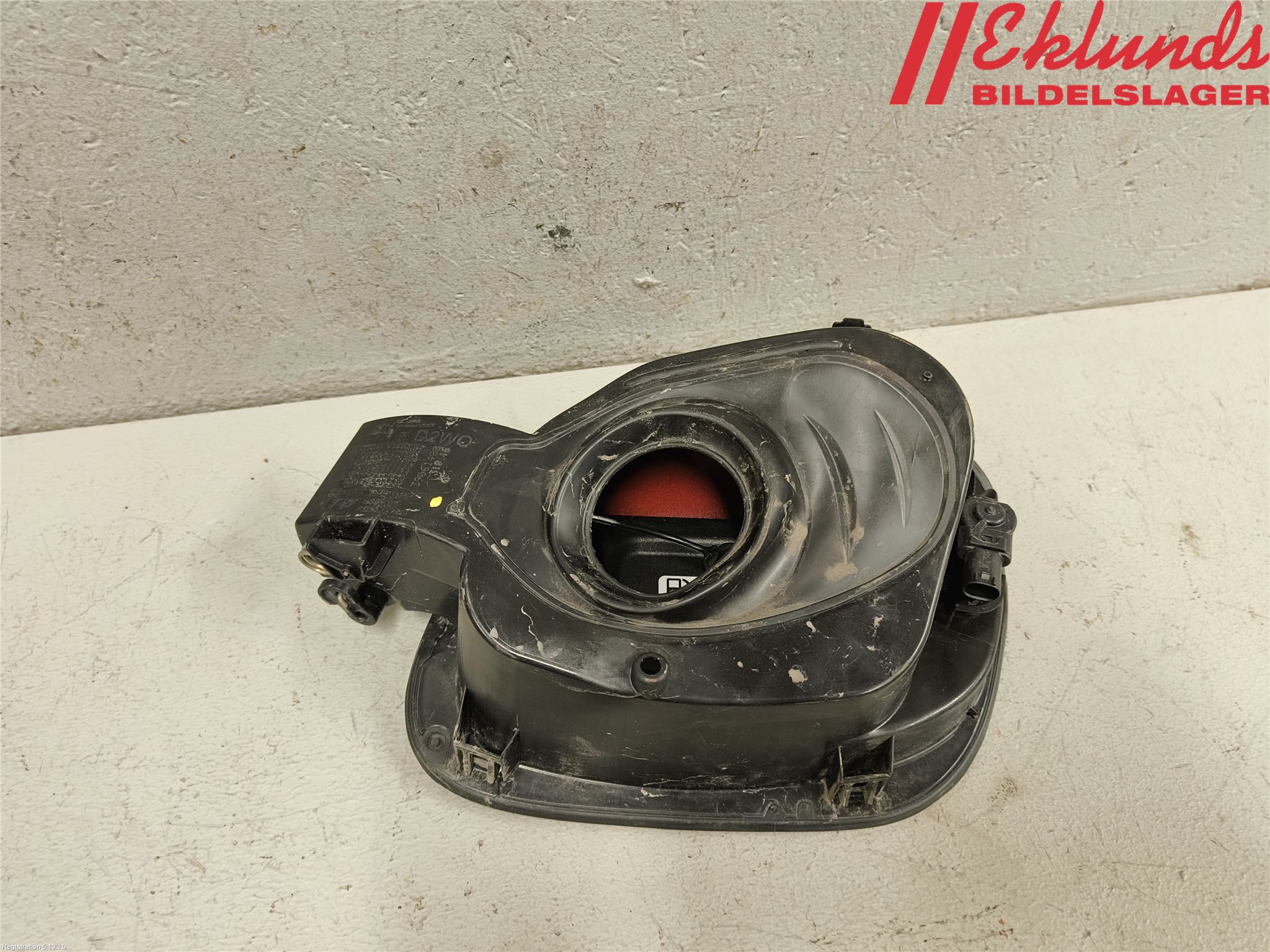 Opel ASTRA K 16-22 Tanklucka